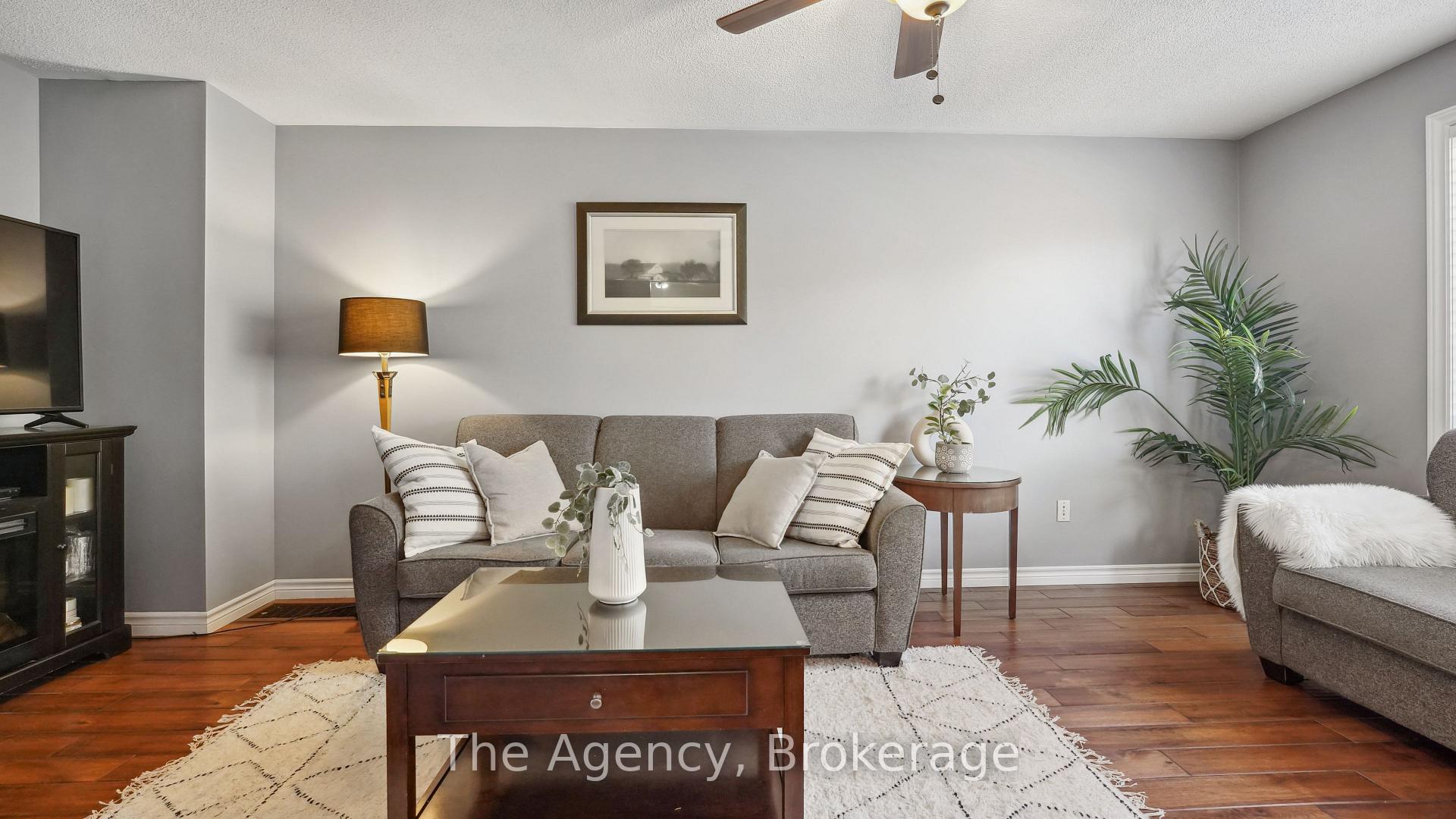 Photo 5 of Unit 1, 20 Riverley Lane, New Tecumseth, Alliston — HOMEH