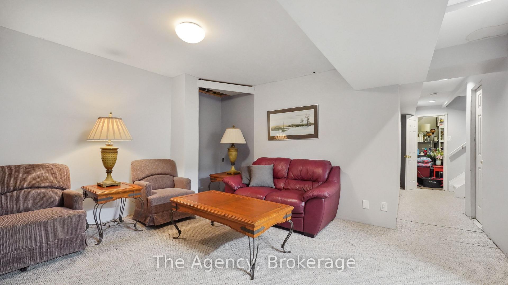 Photo 19 of Unit 1, 20 Riverley Lane, New Tecumseth, Alliston — HOMEH