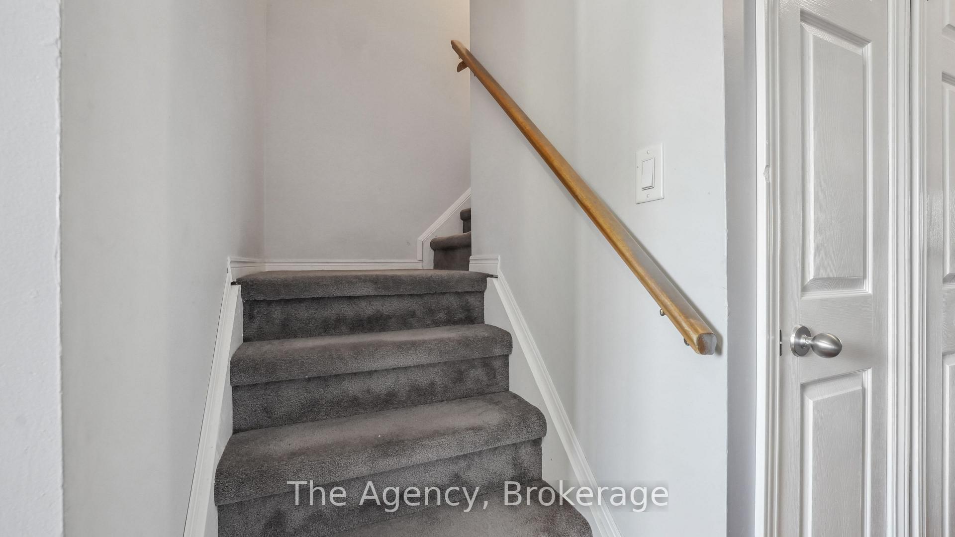 Photo 38 of Unit 1, 20 Riverley Lane, New Tecumseth, Alliston — HOMEH