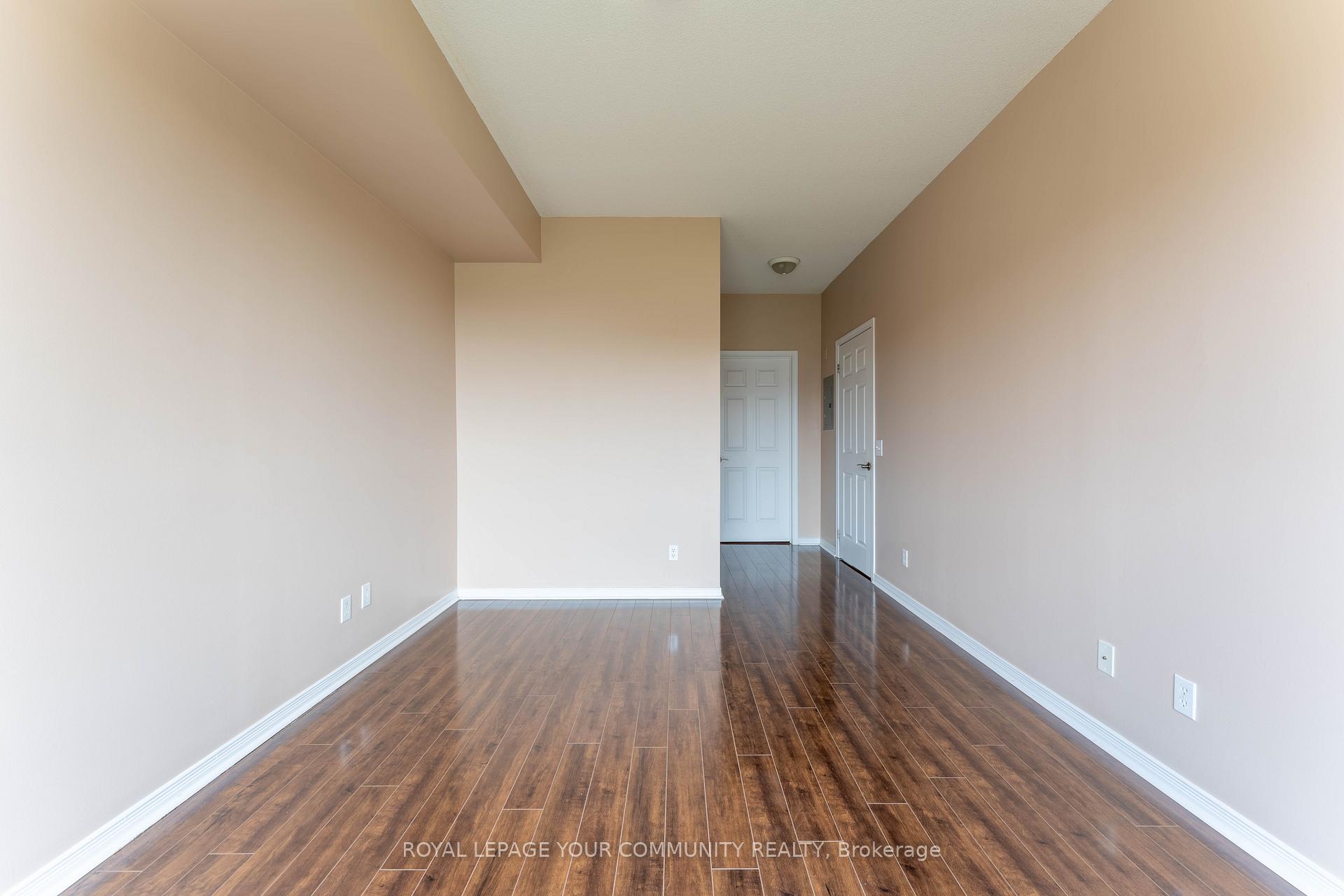 Photo 13 of Unit 619, 1 Maison Parc Court, Vaughan, Lakeview Estates — HOMEH