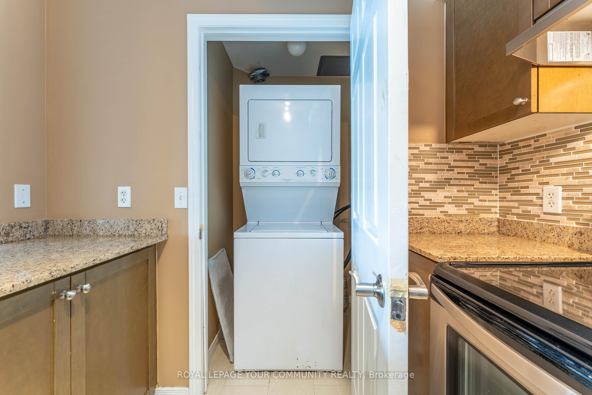 Photo 17 of Unit 619, 1 Maison Parc Court, Vaughan, Lakeview Estates — HOMEH
