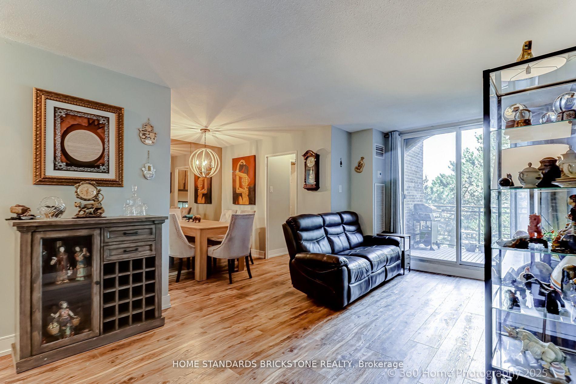 Front of Unit 202, 16 Elgin Street