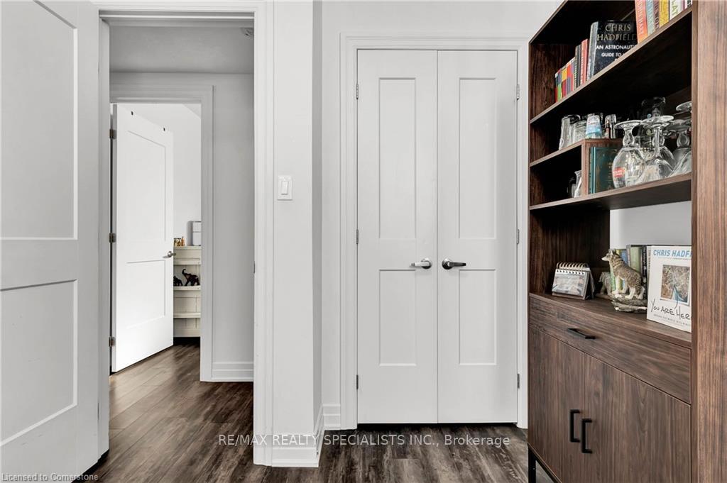 Photo 18 of Unit 4, 275 Max Becker Drive, Kitchener — HOMEH