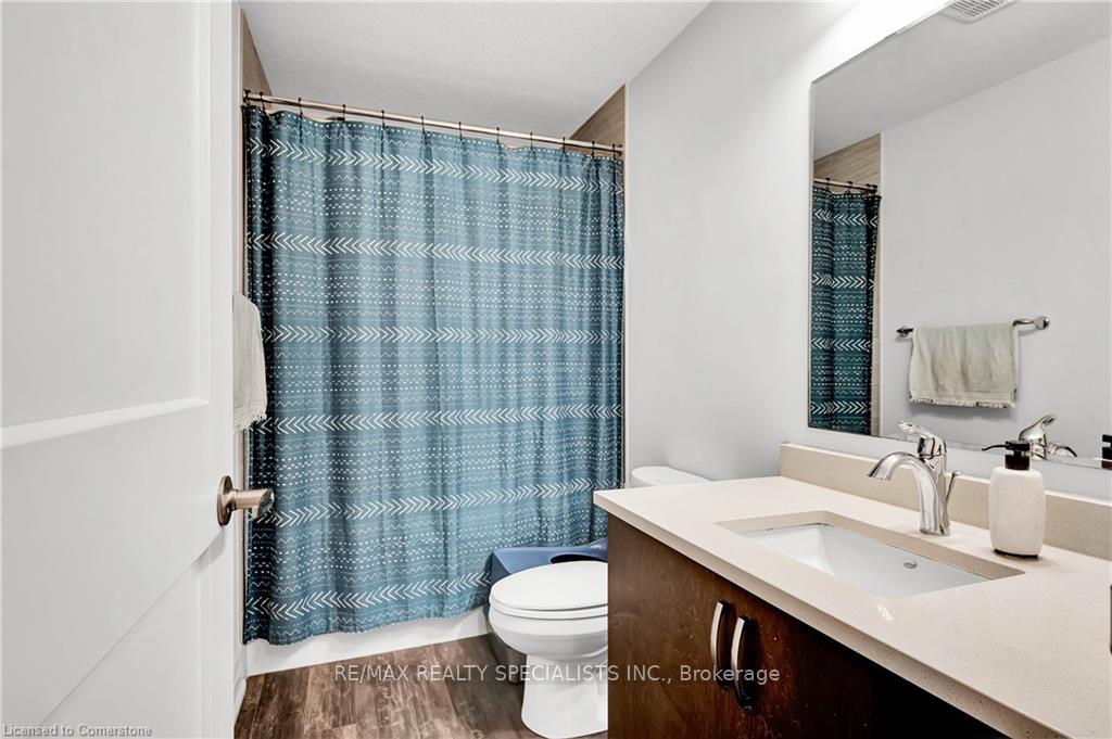 Photo 13 of Unit 4, 275 Max Becker Drive, Kitchener — HOMEH
