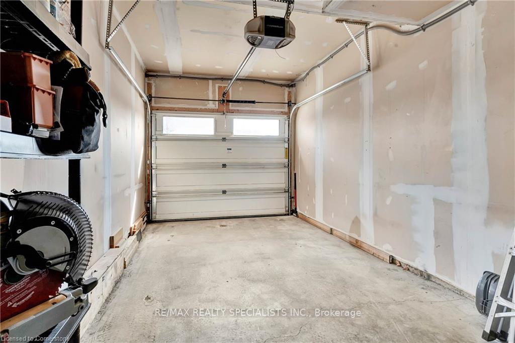 Photo 14 of Unit 4, 275 Max Becker Drive, Kitchener — HOMEH