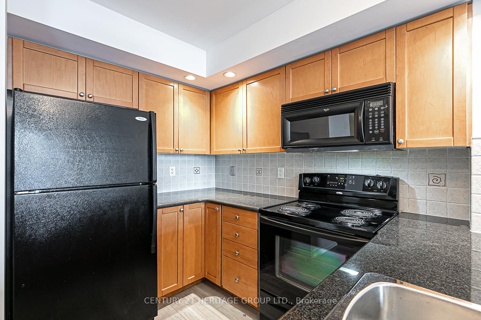 Photo 25 of Unit 905, 33 Cox Boulevard, Markham, Unionville — HOMEH