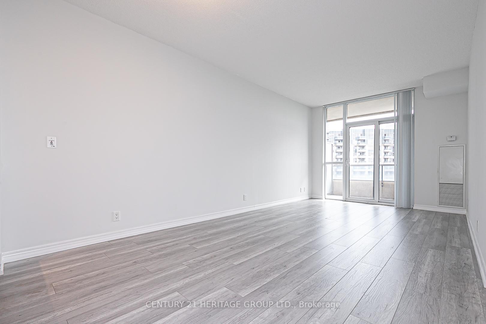 Photo 10 of Unit 905, 33 Cox Boulevard, Markham, Unionville — HOMEH