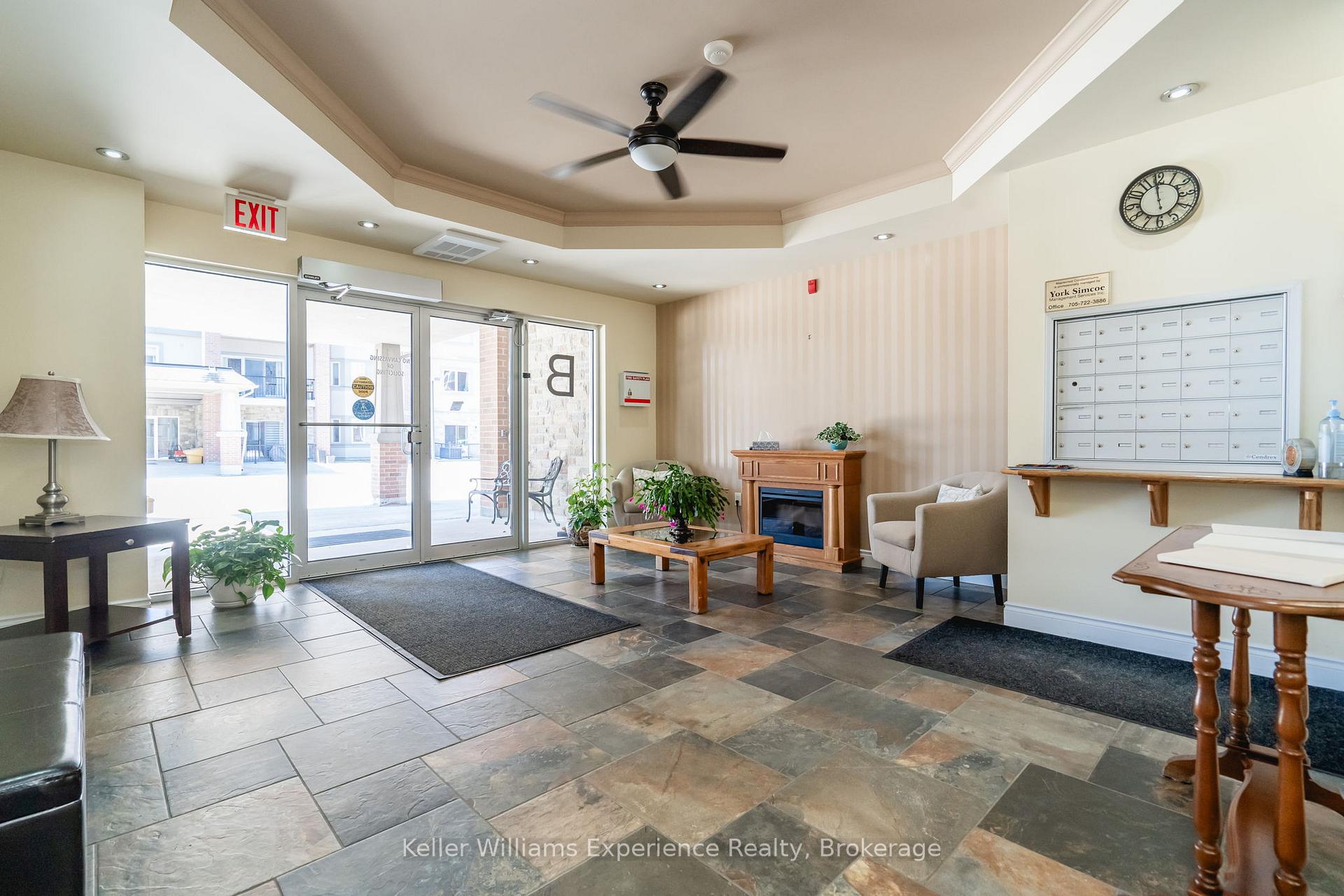 Photo 11 of Unit 101, 19B Yonge Street N, Springwater, Elmvale — HOMEH