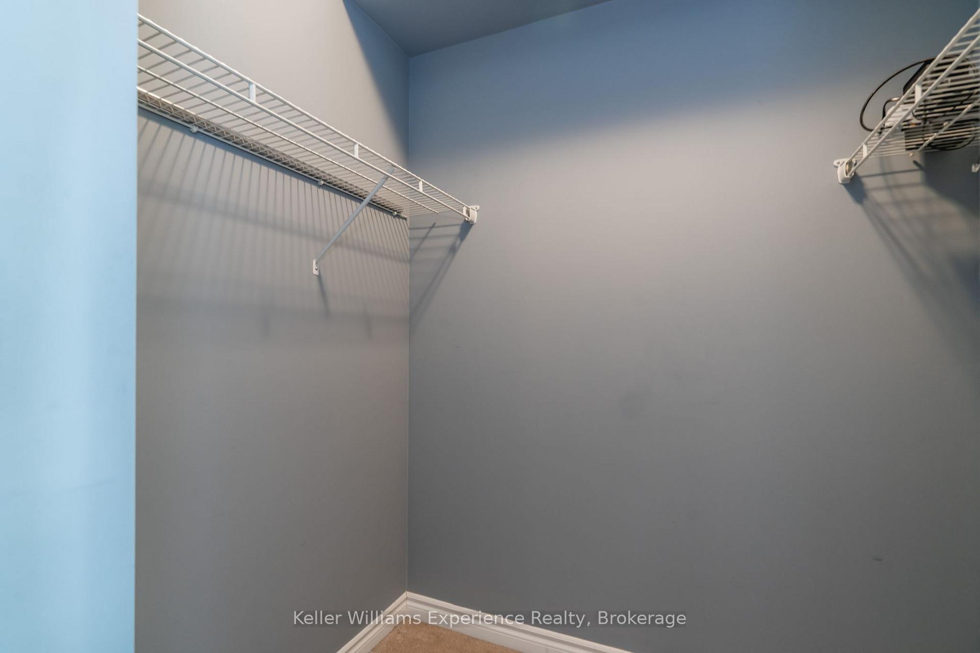 Photo 20 of Unit 101, 19B Yonge Street N, Springwater, Elmvale — HOMEH