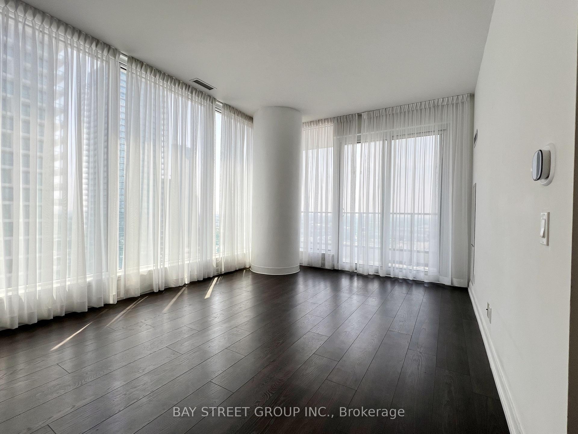 Photo 9 of Unit 1803, 898 Portage Parkway, Vaughan, Vaughan Corporate Centre — HOMEH