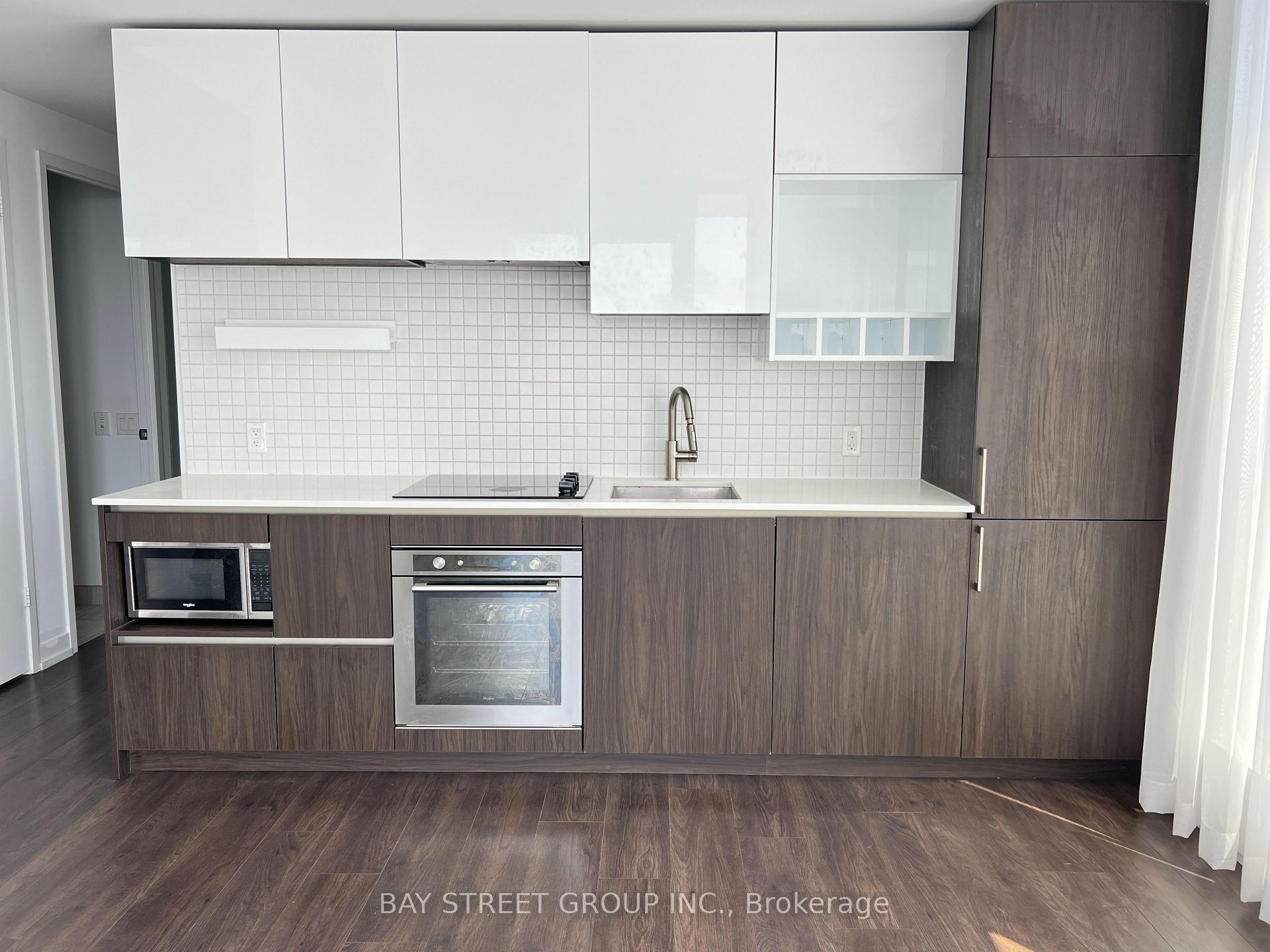 Photo 3 of Unit 1803, 898 Portage Parkway, Vaughan, Vaughan Corporate Centre — HOMEH