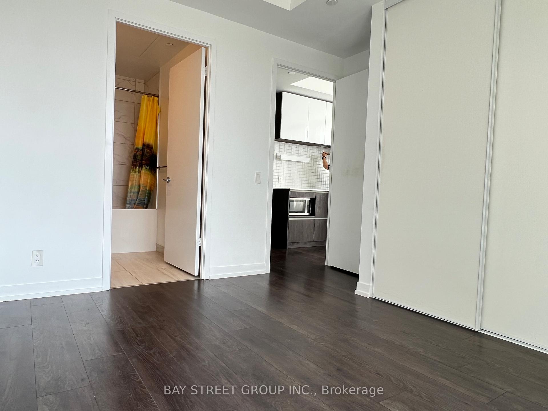 Photo 15 of Unit 1803, 898 Portage Parkway, Vaughan, Vaughan Corporate Centre — HOMEH