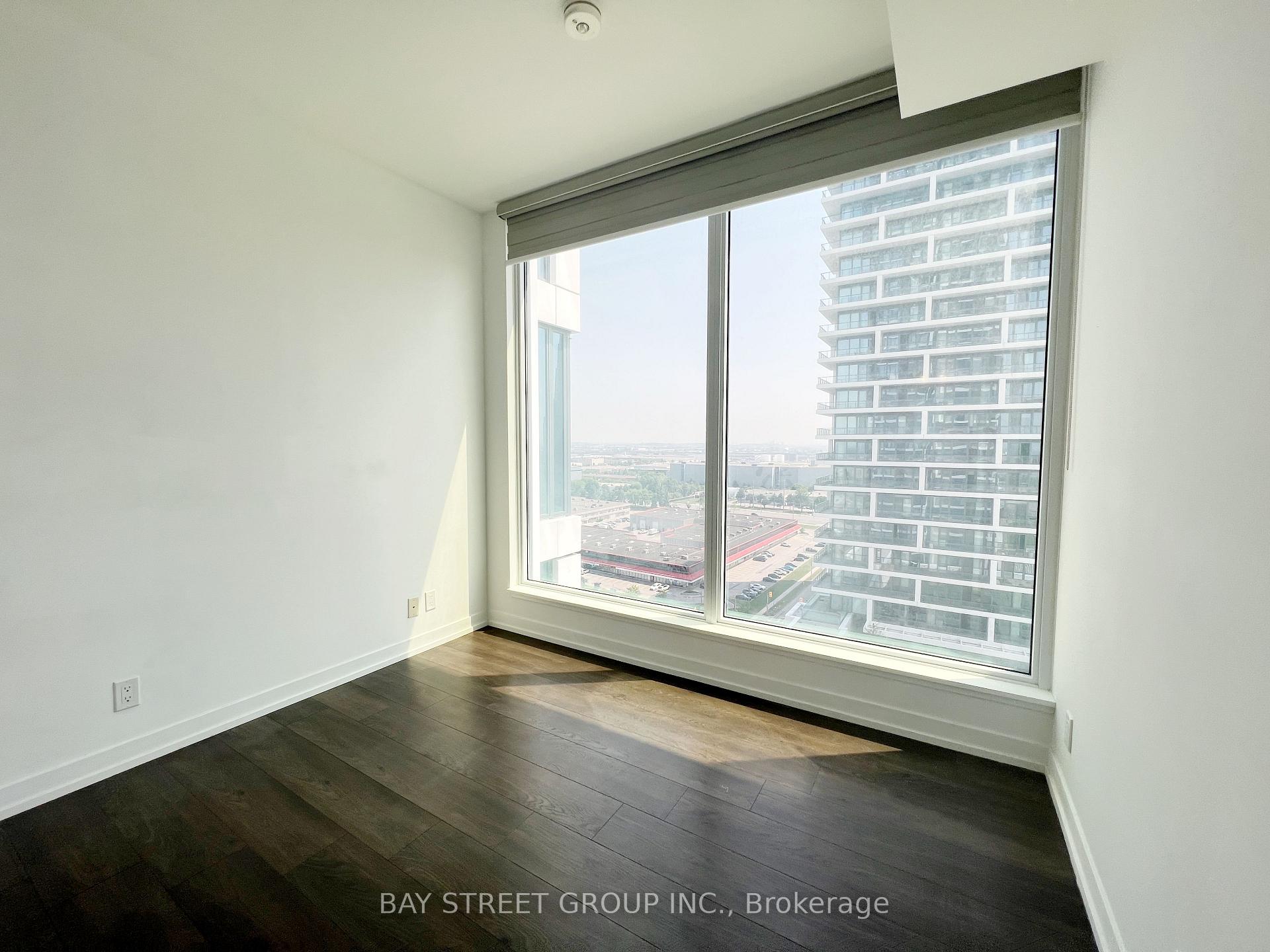 Photo 7 of Unit 1803, 898 Portage Parkway, Vaughan, Vaughan Corporate Centre — HOMEH