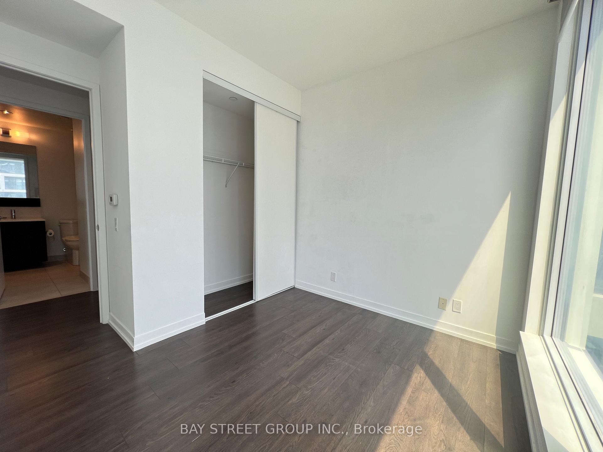Photo 8 of Unit 1803, 898 Portage Parkway, Vaughan, Vaughan Corporate Centre — HOMEH