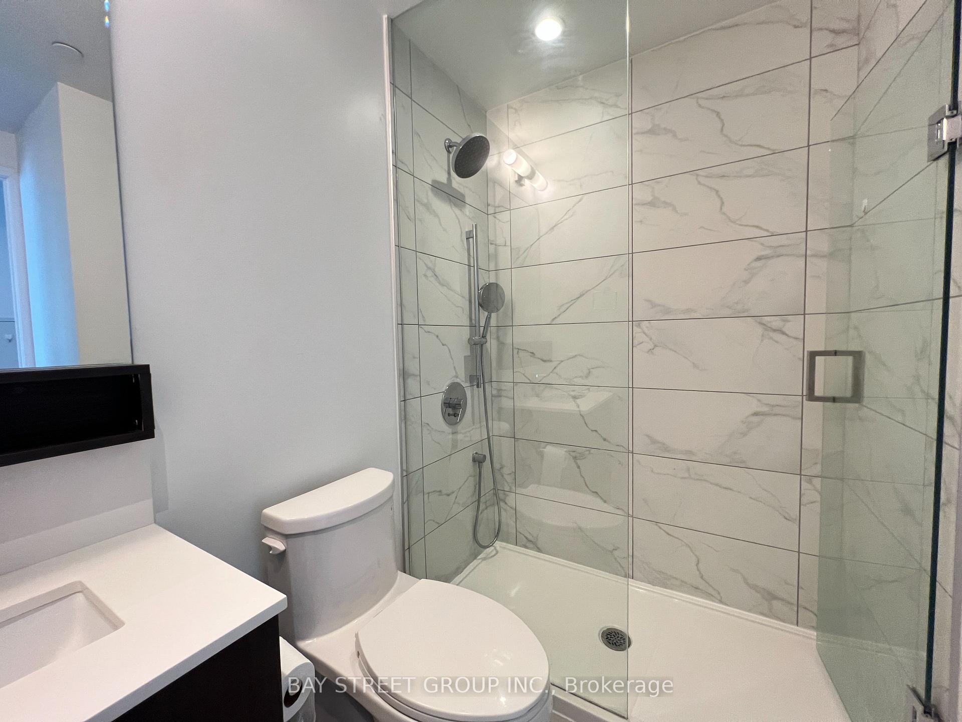 Photo 13 of Unit 1803, 898 Portage Parkway, Vaughan, Vaughan Corporate Centre — HOMEH