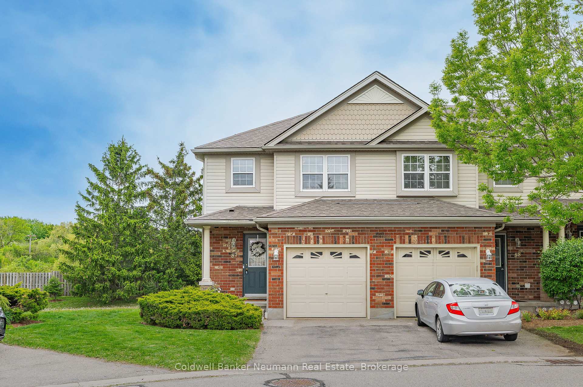 Photo 1 of Unit #87, 30 Imperial Road S, Guelph, Willow West/Sugarbush/West Acres — HOMEH