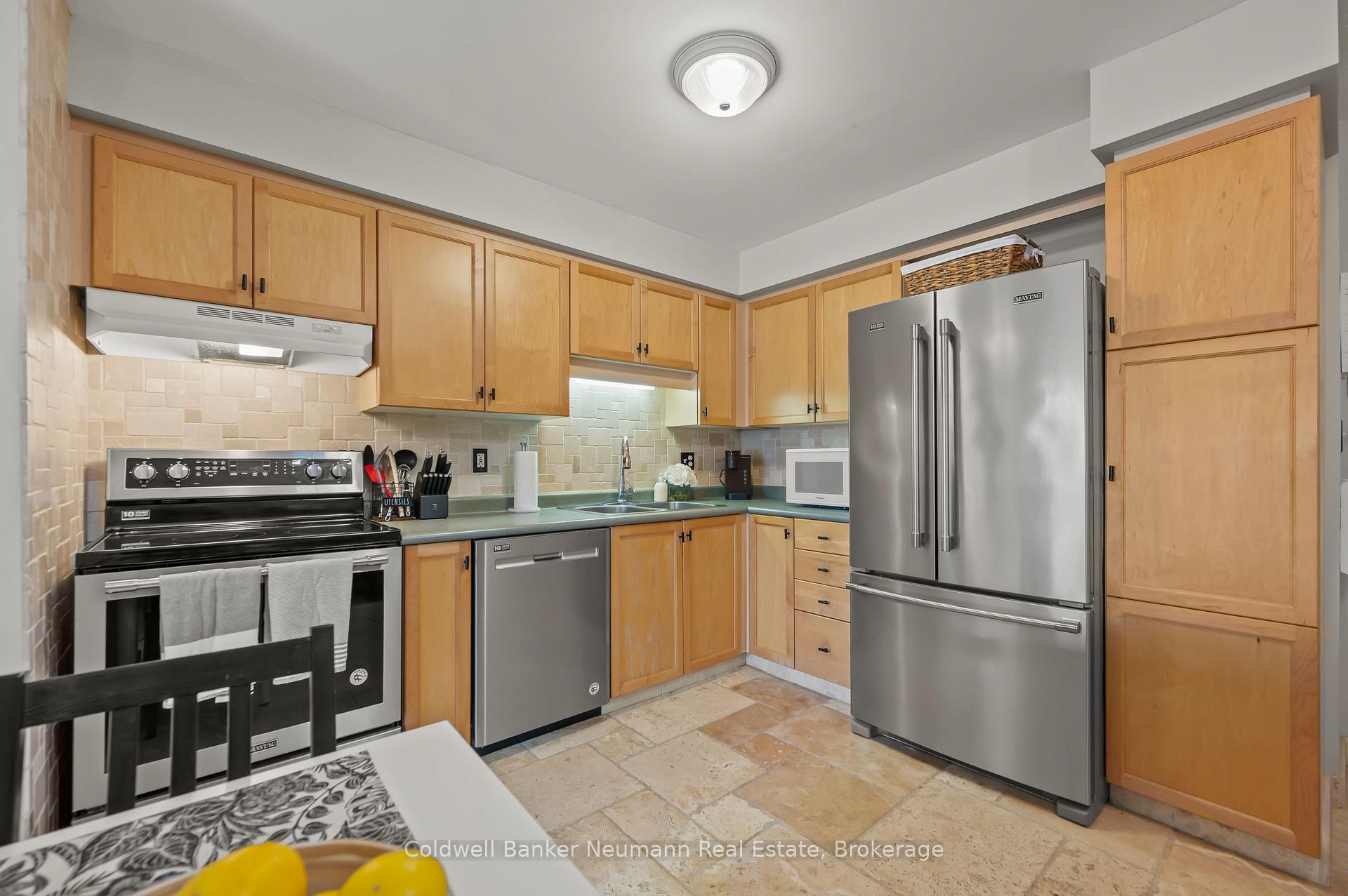 Photo 42 of Unit #87, 30 Imperial Road S, Guelph, Willow West/Sugarbush/West Acres — HOMEH