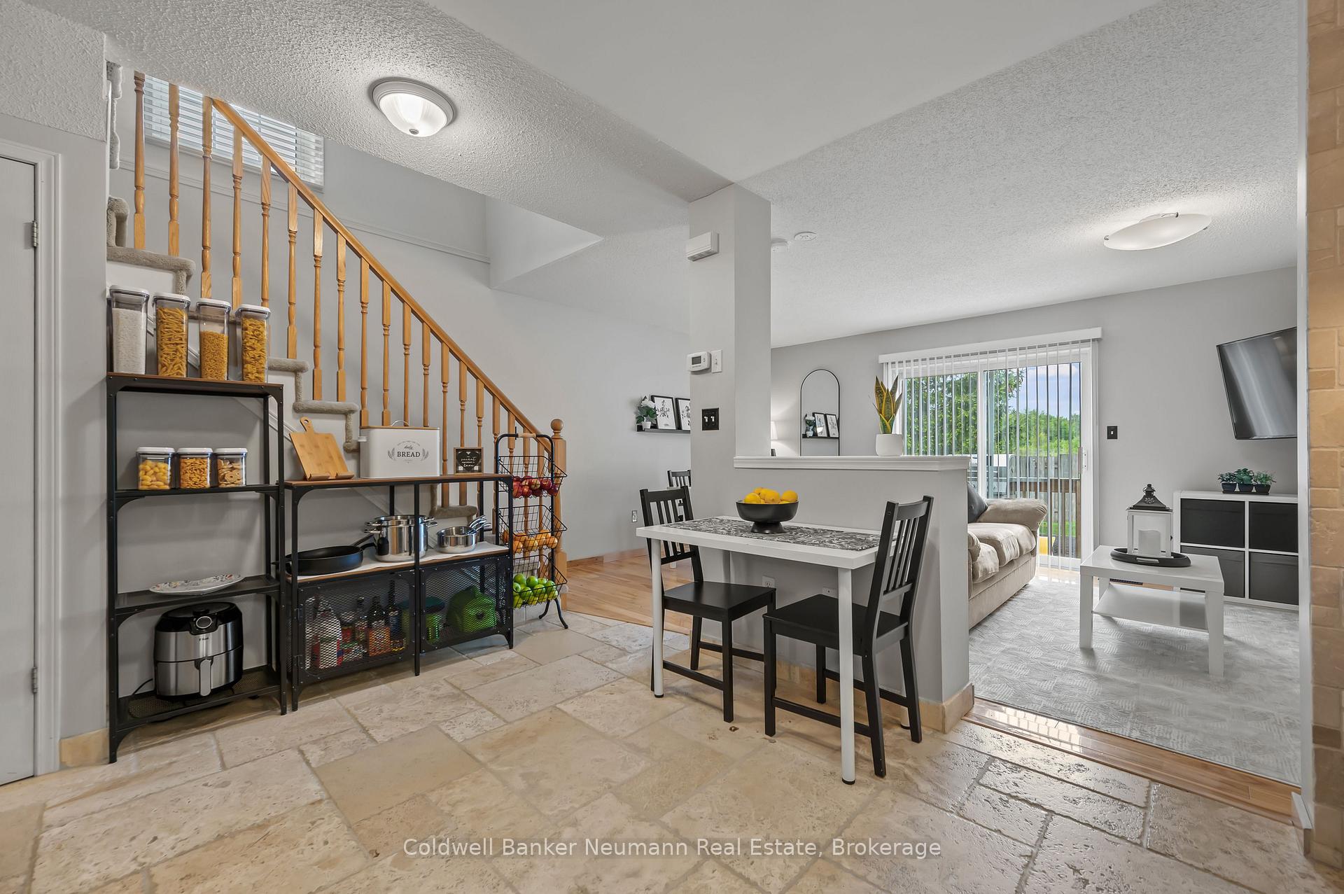 Photo 16 of Unit #87, 30 Imperial Road S, Guelph, Willow West/Sugarbush/West Acres — HOMEH