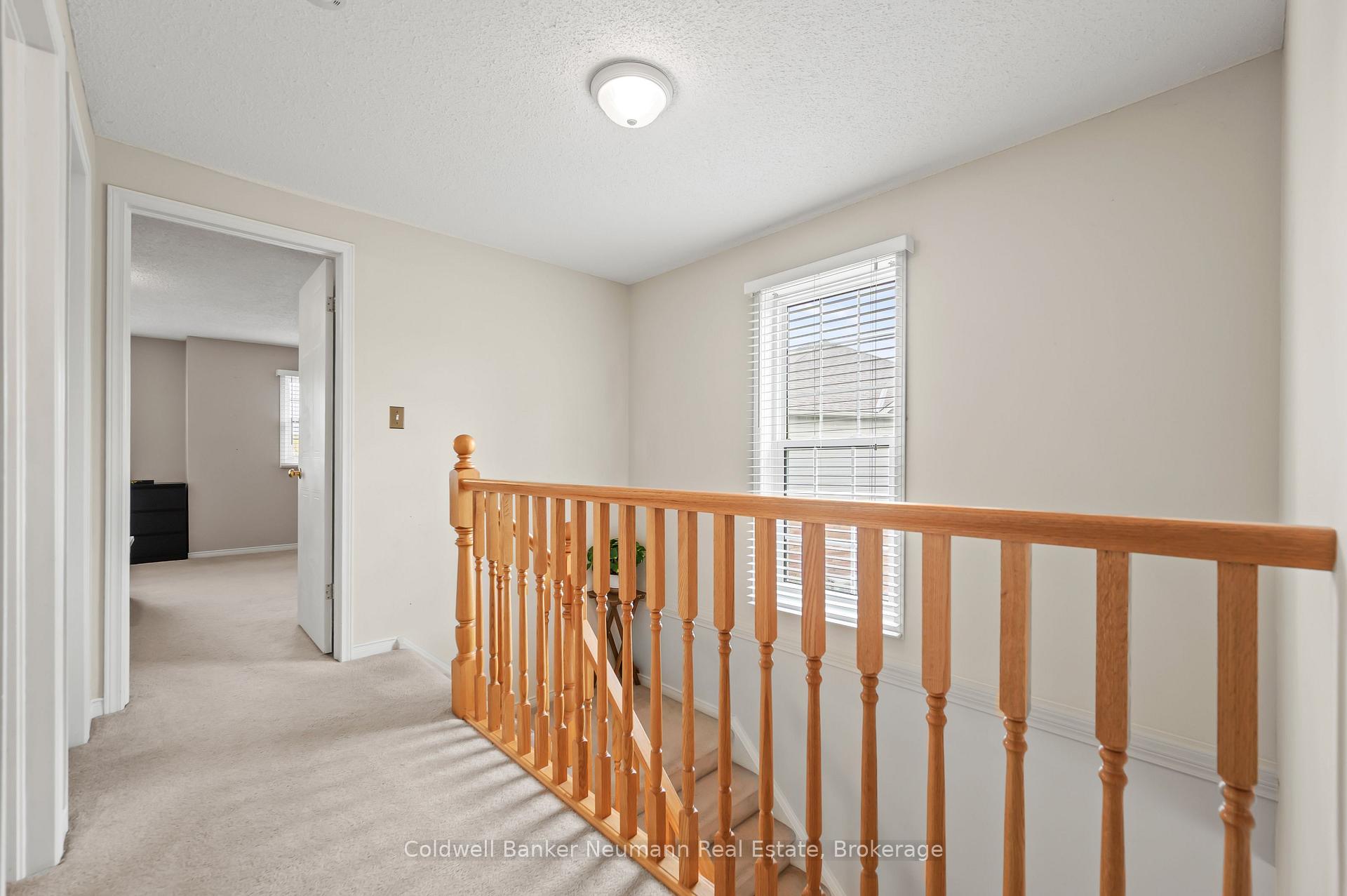 Photo 9 of Unit #87, 30 Imperial Road S, Guelph, Willow West/Sugarbush/West Acres — HOMEH