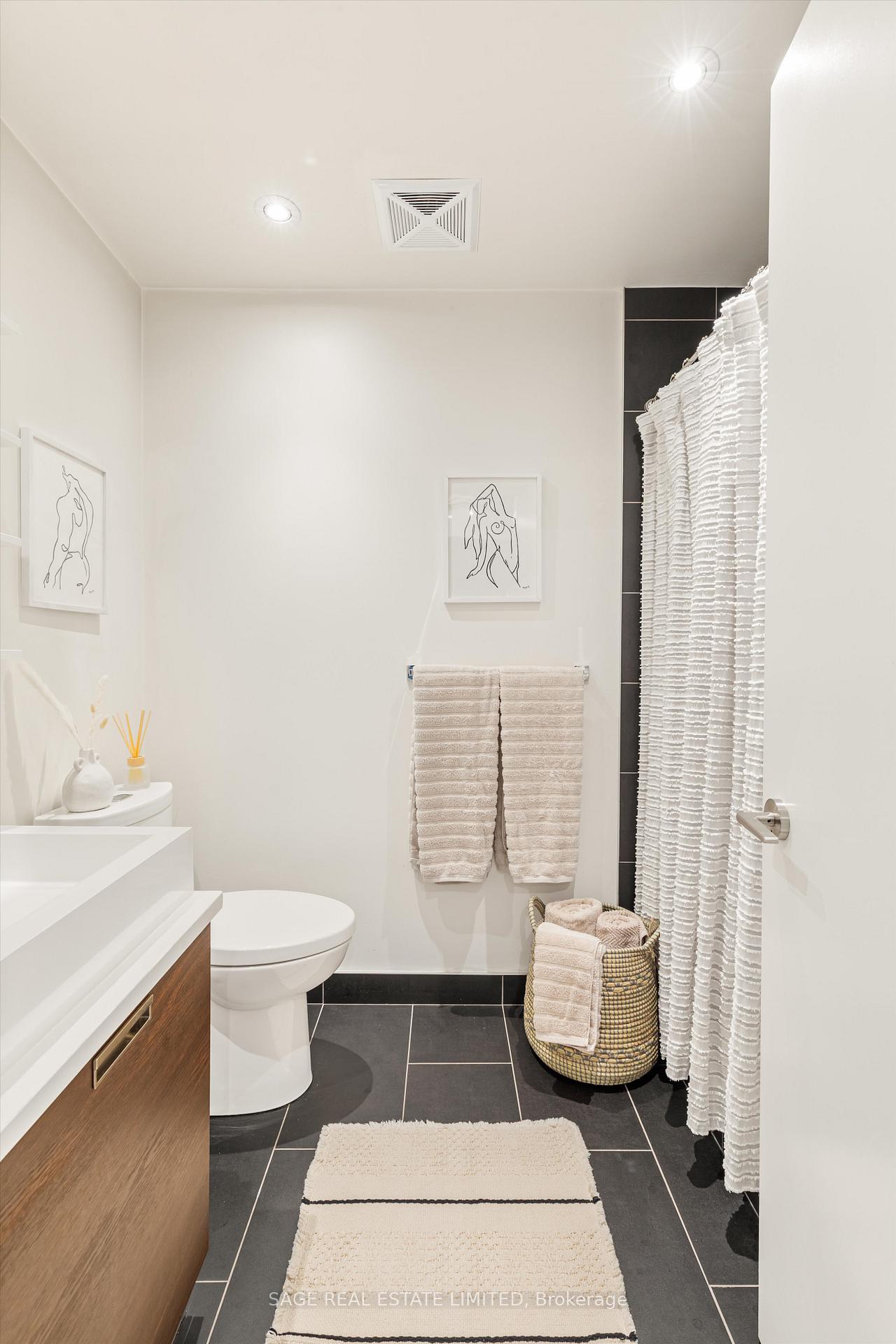 Photo 23 of Unit 406, 246 Logan Avenue, Toronto, South Riverdale — HOMEH