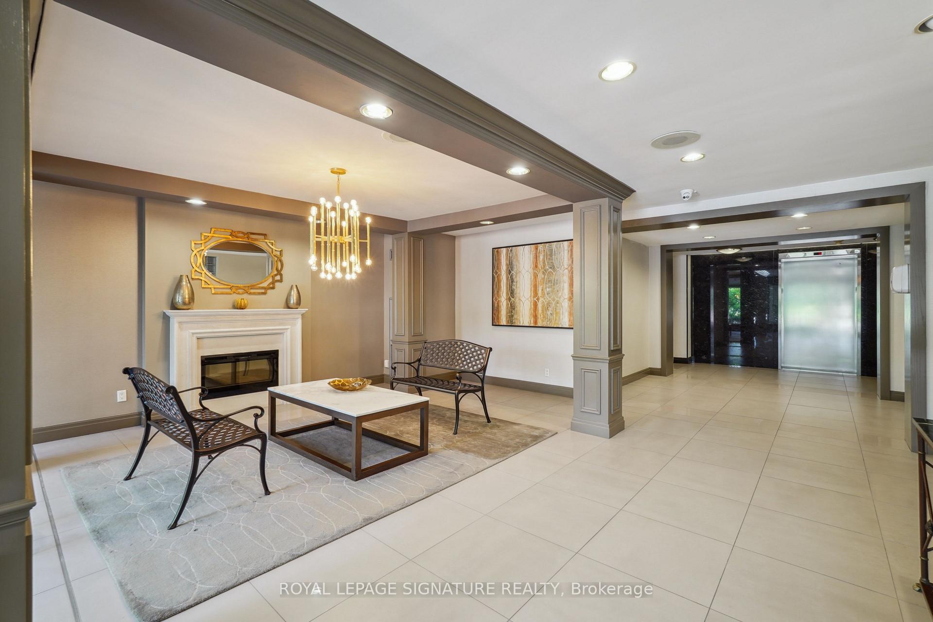 Photo 10 of Unit 407, 271 Ridley Boulevard, Toronto, Bedford Park-Nortown — HOMEH