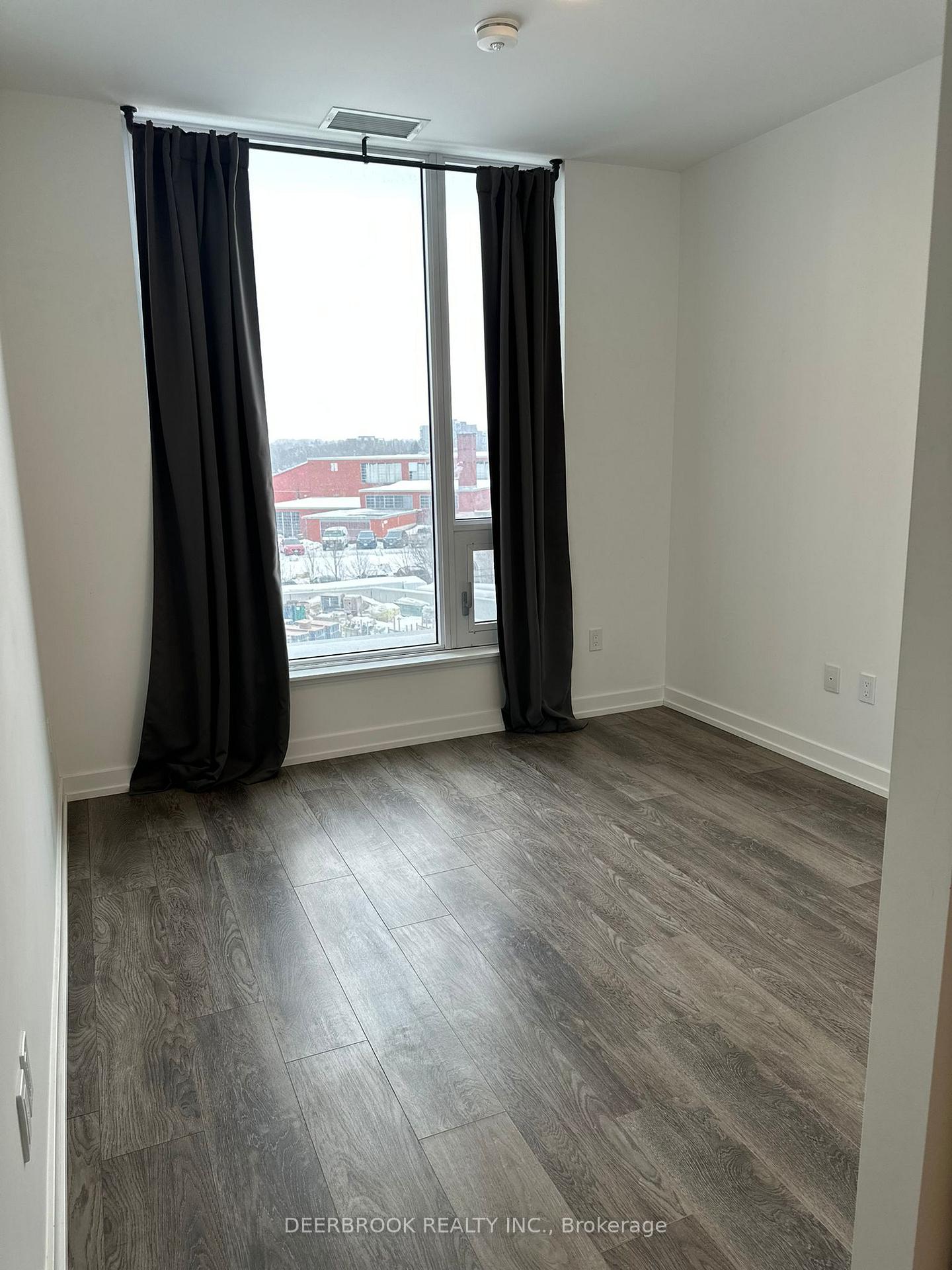 Photo 25 of Unit 204, 15 Wellington Street S, Kitchener, Cherry Hill — HOMEH