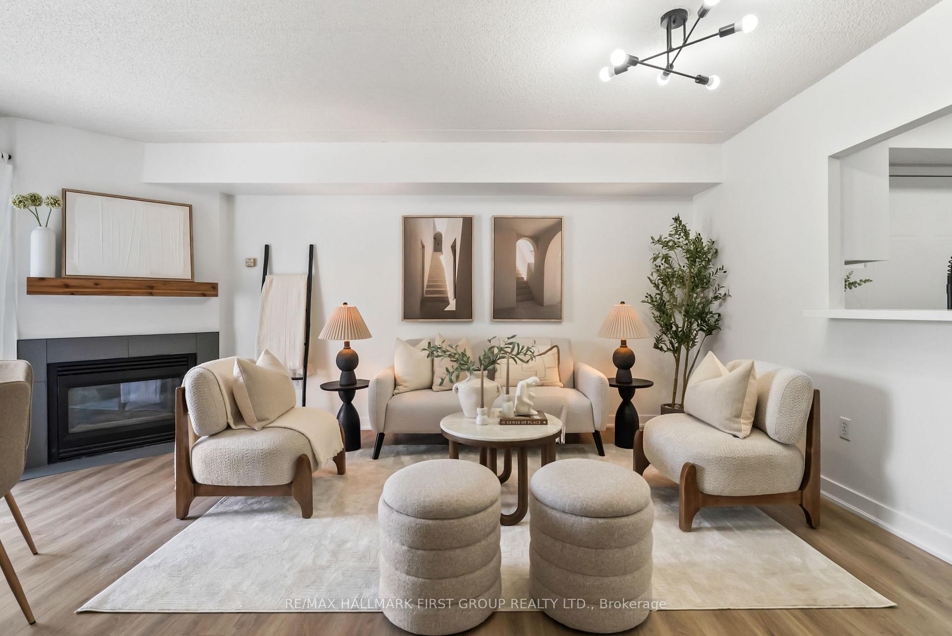 Photo 5 of Unit 201, 95 Wellington Street, Clarington, Bowmanville — HOMEH