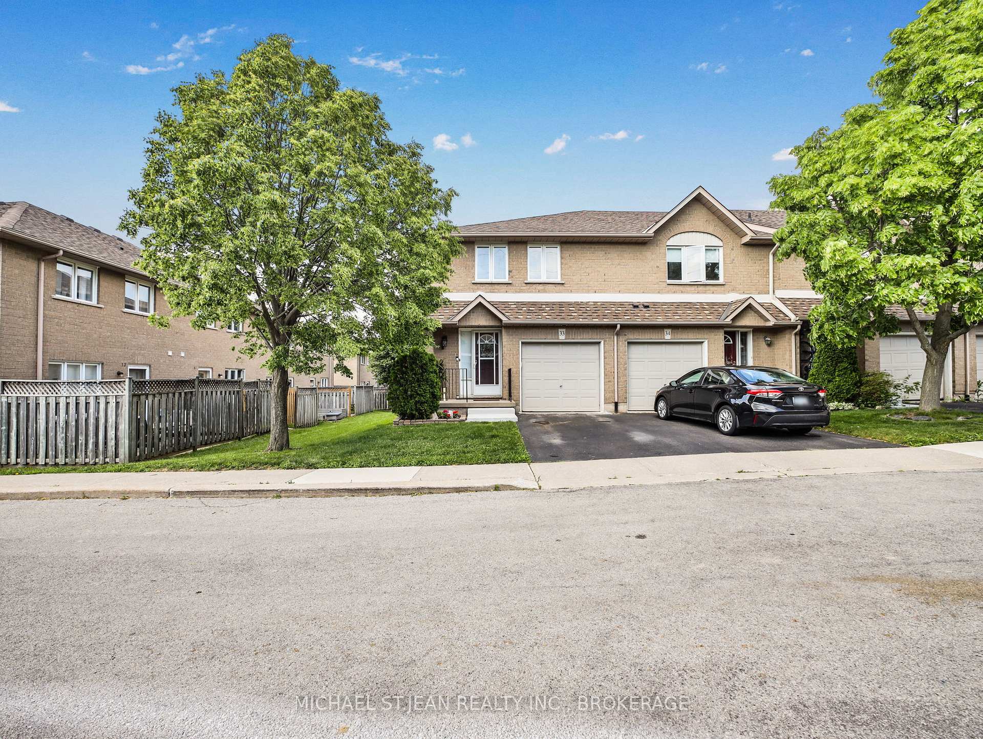 Photo 6 of Unit 33, 1889 Upper Wentworth Street, Hamilton, Allison — HOMEH