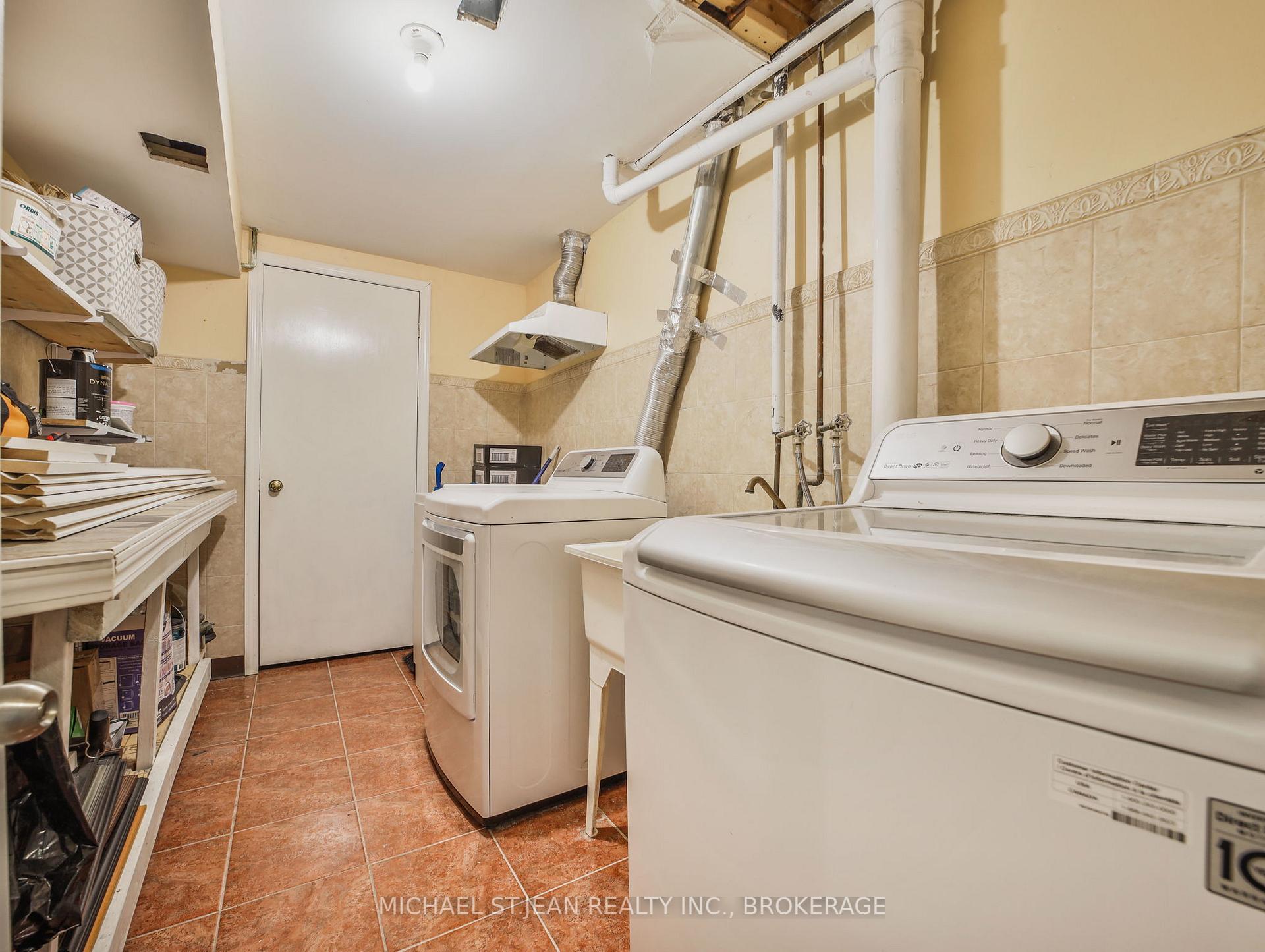 Photo 26 of Unit 33, 1889 Upper Wentworth Street, Hamilton, Allison — HOMEH