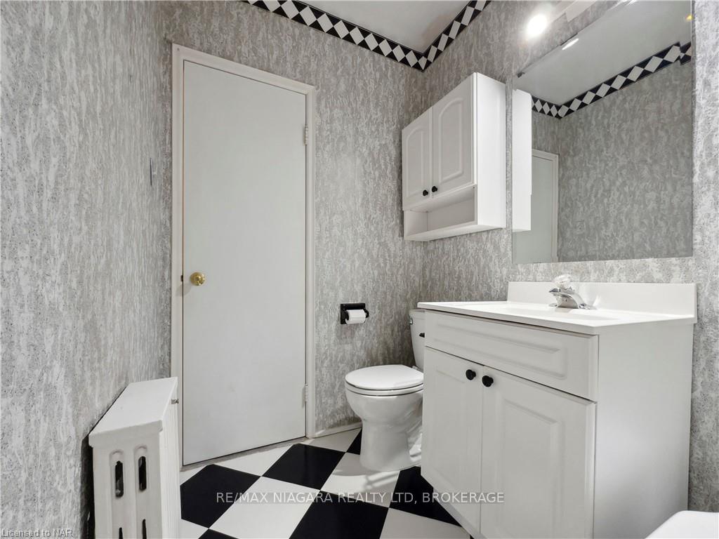 Photo 8 of Unit 505, 2 Ridelle Avenue, Toronto, Forest Hill North — HOMEH