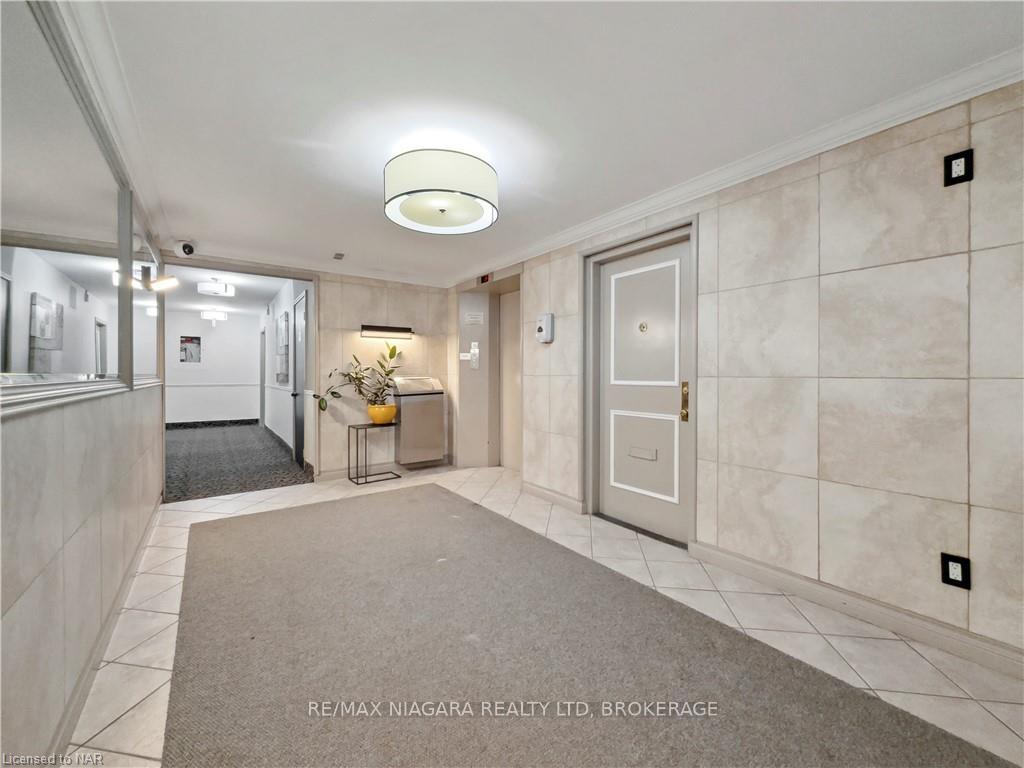 Photo 9 of Unit 505, 2 Ridelle Avenue, Toronto, Forest Hill North — HOMEH