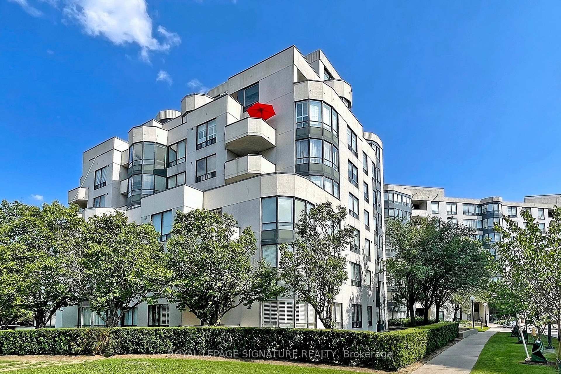 Photo 2 of Unit 510, 333 Clark Avenue W, Vaughan, Crestwood-Springfarm-Yorkhill — HOMEH