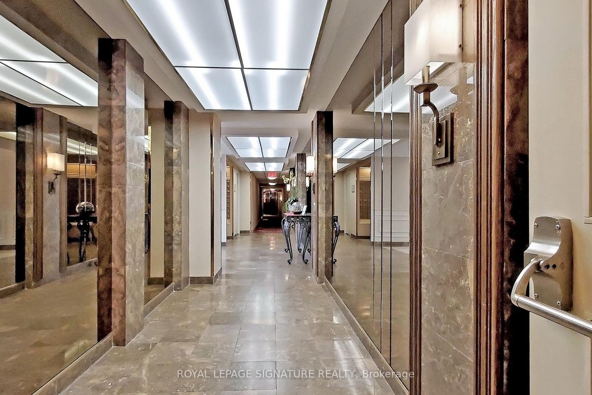 Photo 10 of Unit 510, 333 Clark Avenue W, Vaughan, Crestwood-Springfarm-Yorkhill — HOMEH