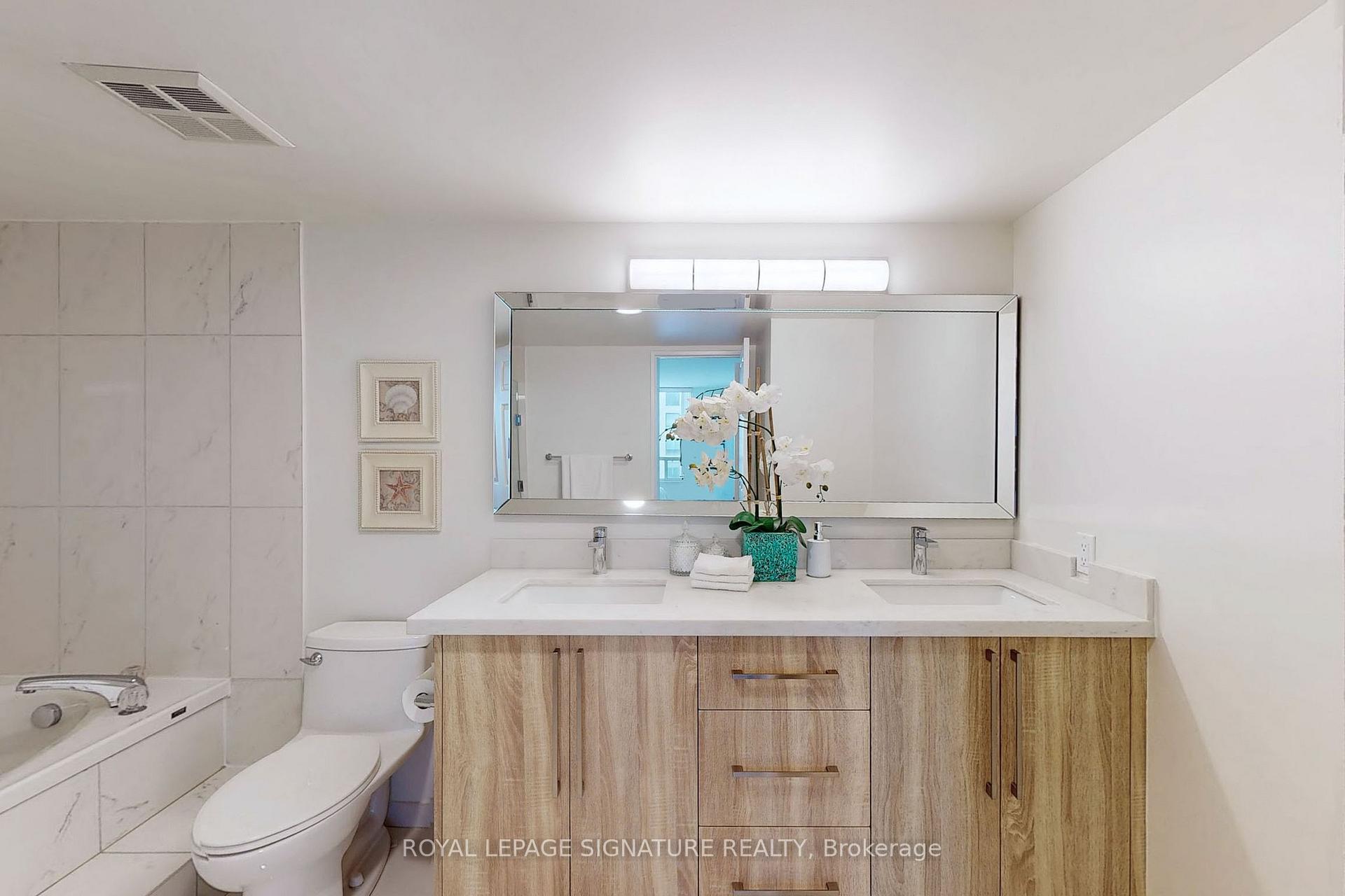 Photo 17 of Unit 510, 333 Clark Avenue W, Vaughan, Crestwood-Springfarm-Yorkhill — HOMEH