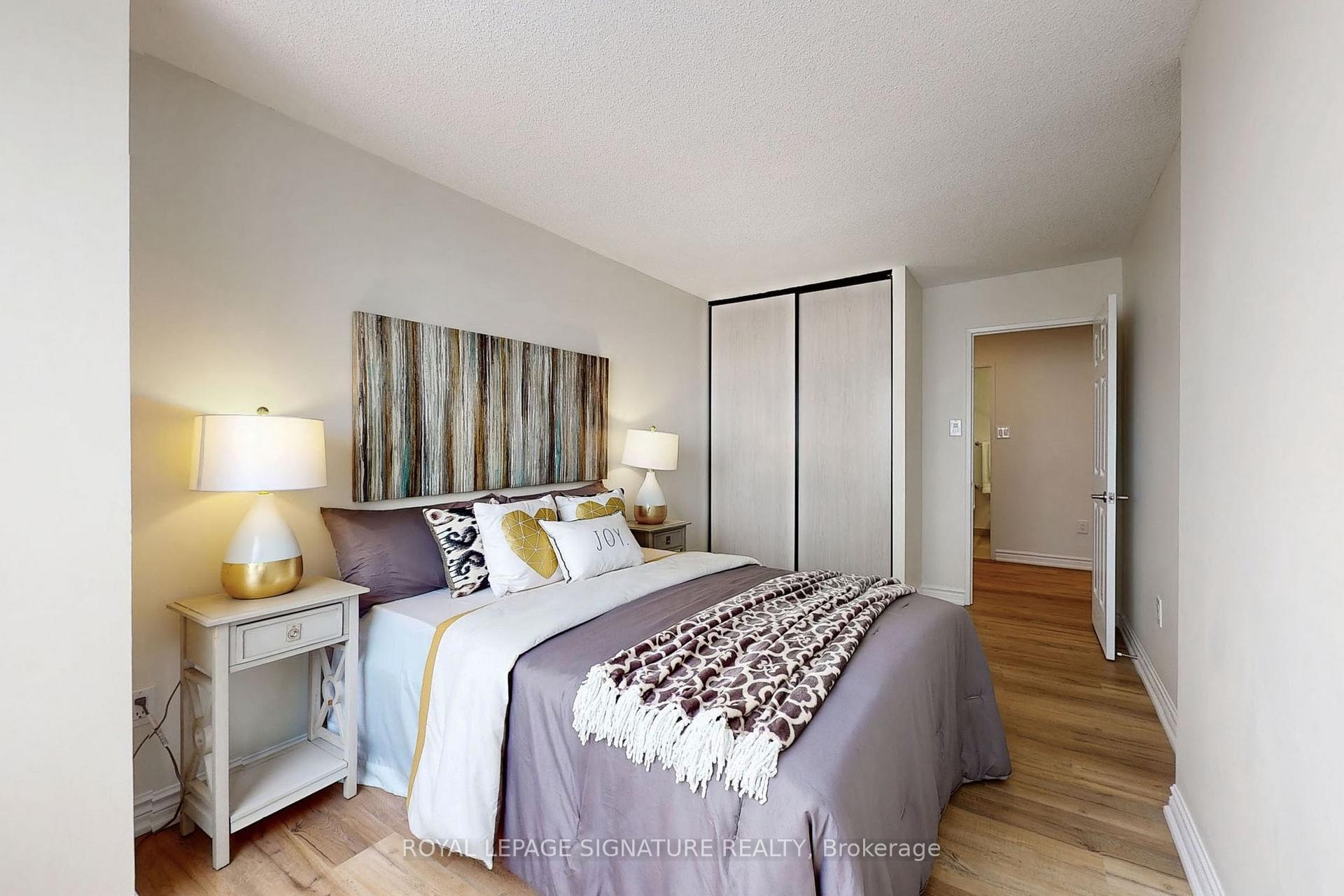 Photo 41 of Unit 510, 333 Clark Avenue W, Vaughan, Crestwood-Springfarm-Yorkhill — HOMEH