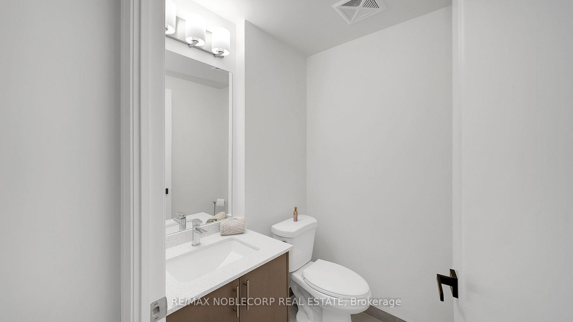 Photo 21 of Unit 2214, 9000 Jane Street, Vaughan, Concord — HOMEH