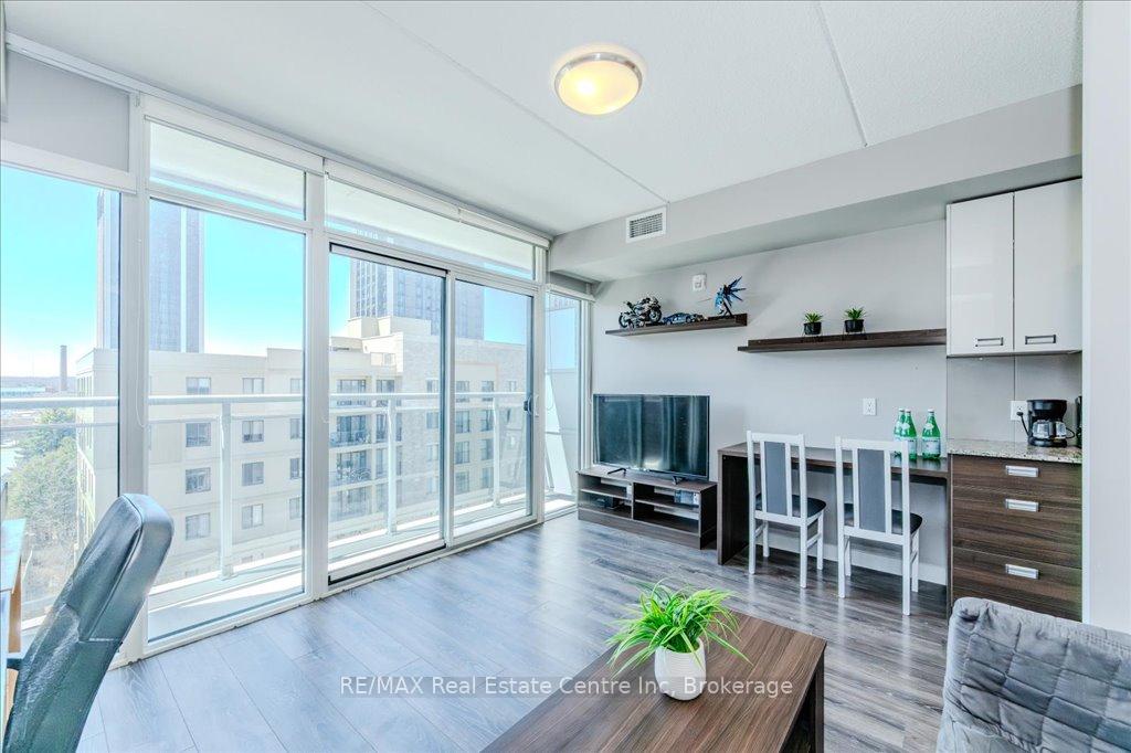 Photo 5 of Unit 612, 308 Lester Street, Waterloo — HOMEH