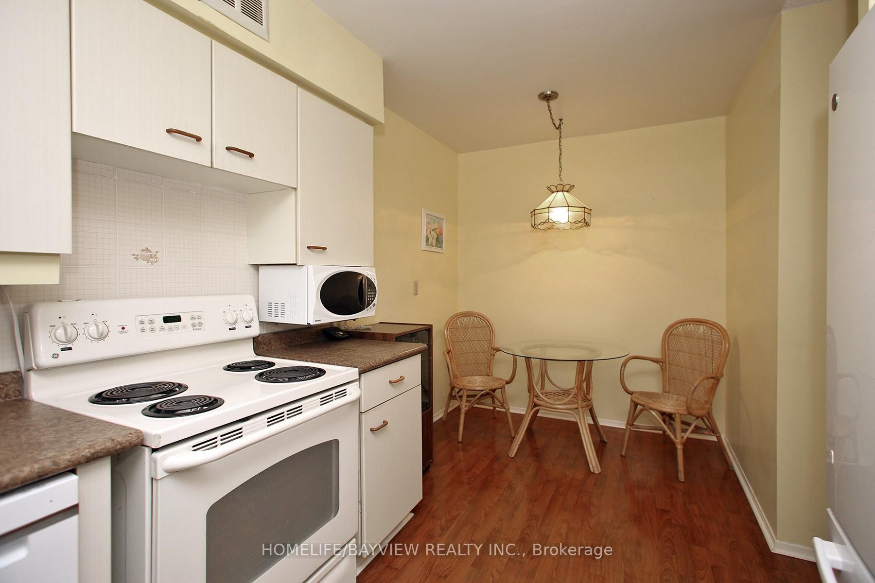 Photo 9 of Unit 126, 25 Austin Drive, Markham, Markville — HOMEH