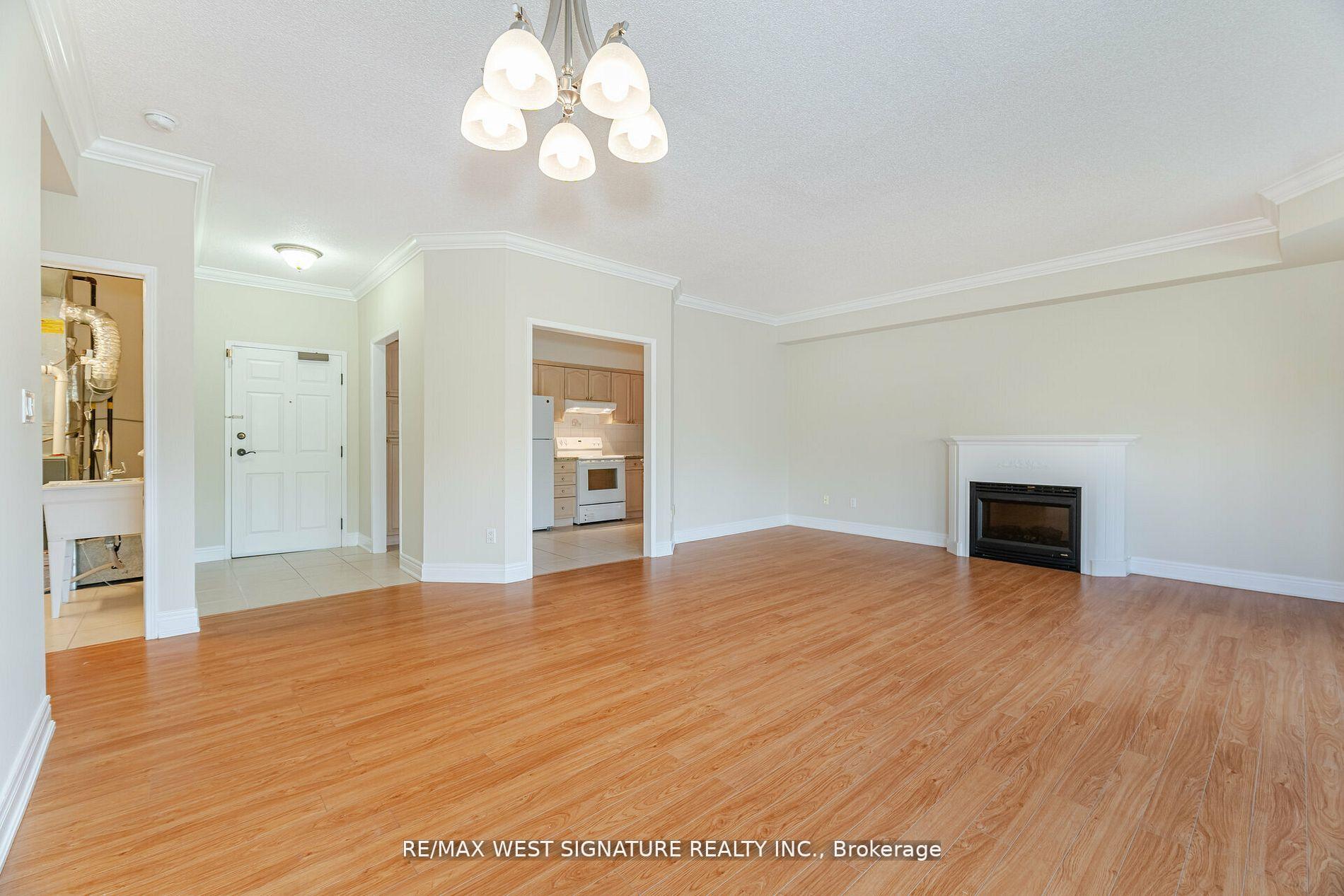 Photo 31 of Unit 106, 75 Treelawn Boulevard, Vaughan, Kleinburg — HOMEH