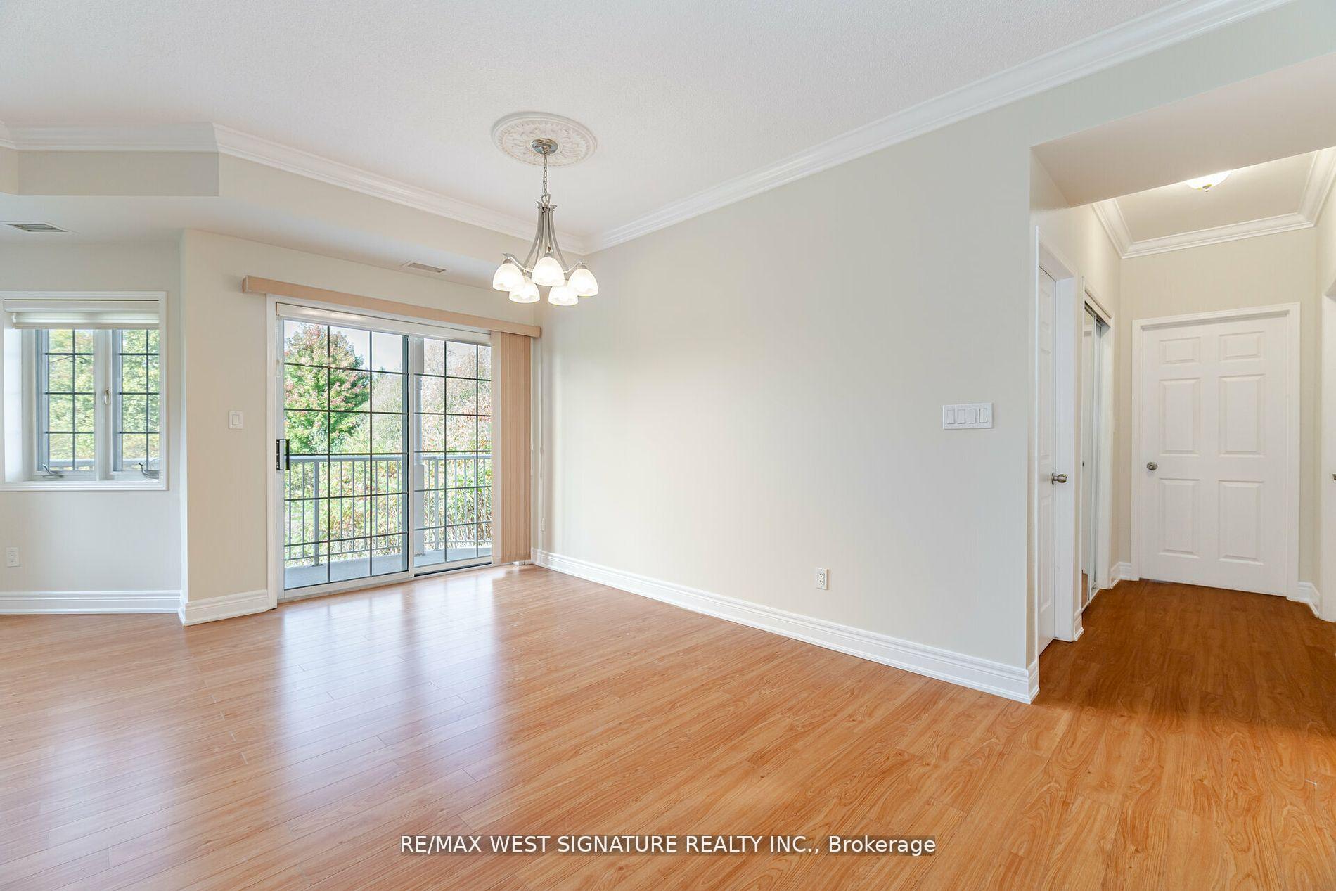 Photo 12 of Unit 106, 75 Treelawn Boulevard, Vaughan, Kleinburg — HOMEH