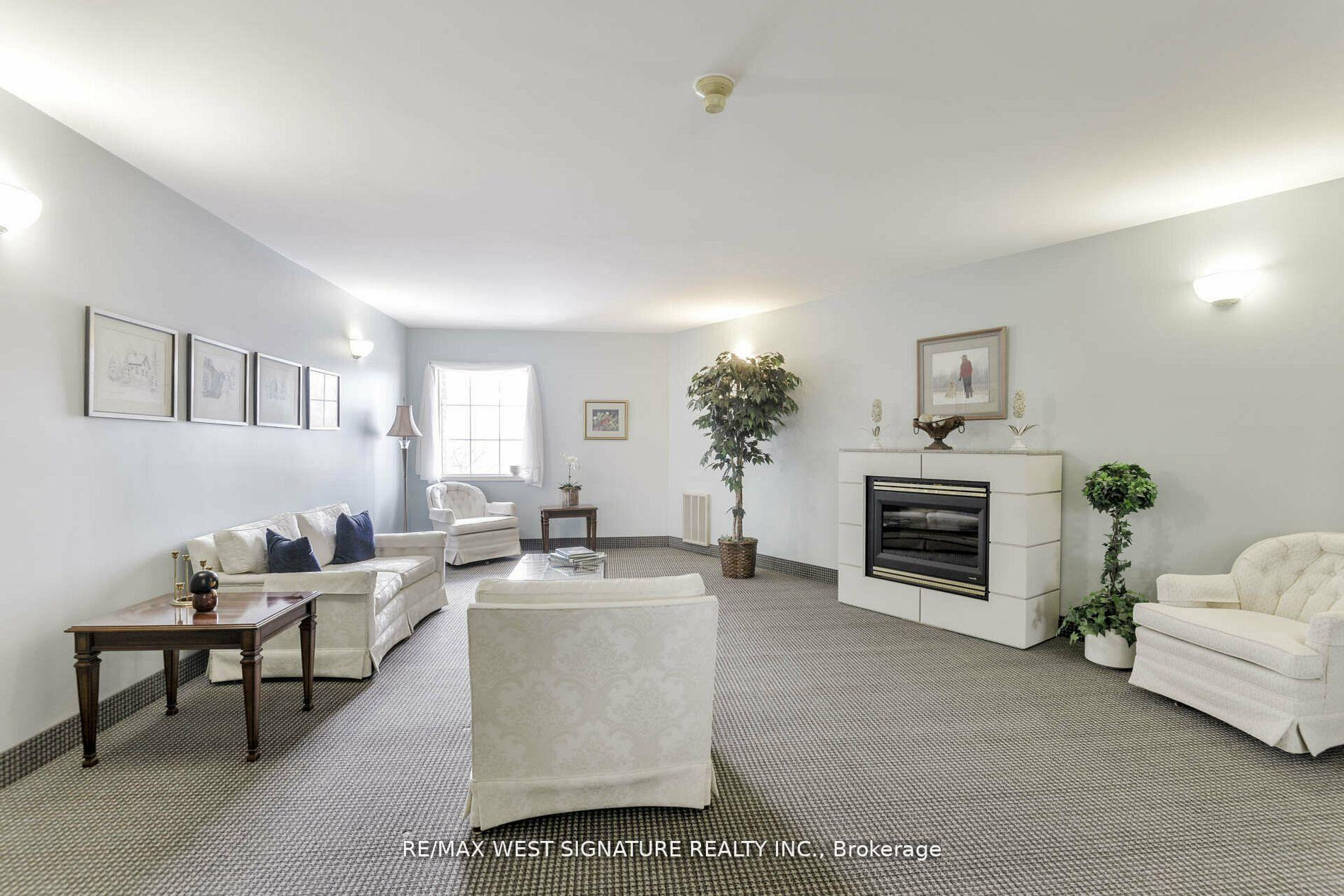 Photo 18 of Unit 106, 75 Treelawn Boulevard, Vaughan, Kleinburg — HOMEH