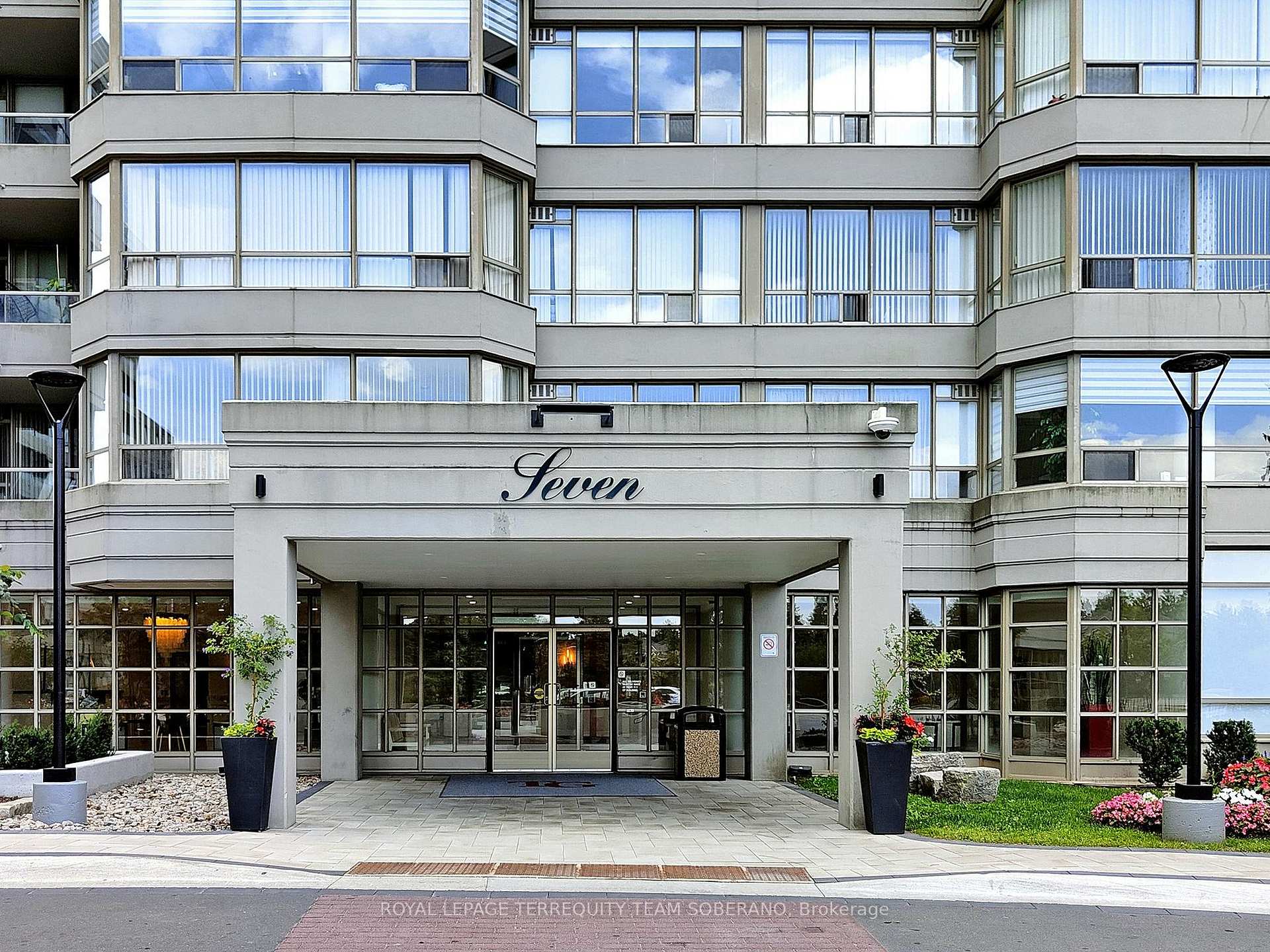 Photo 23 of Unit 312, 7 Townsgate Drive, Vaughan, Crestwood-Springfarm-Yorkhill — HOMEH