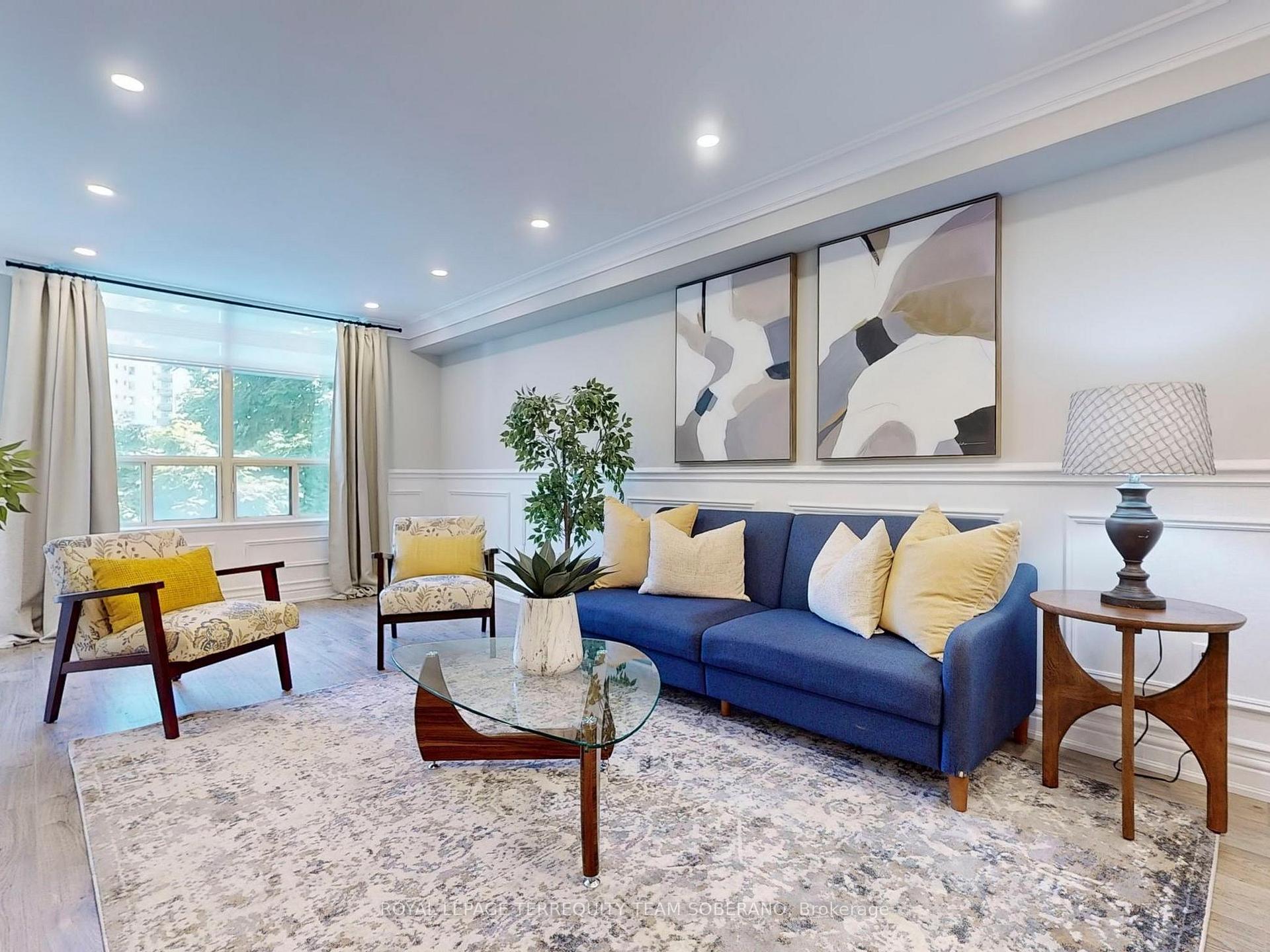 Photo 10 of Unit 312, 7 Townsgate Drive, Vaughan, Crestwood-Springfarm-Yorkhill — HOMEH