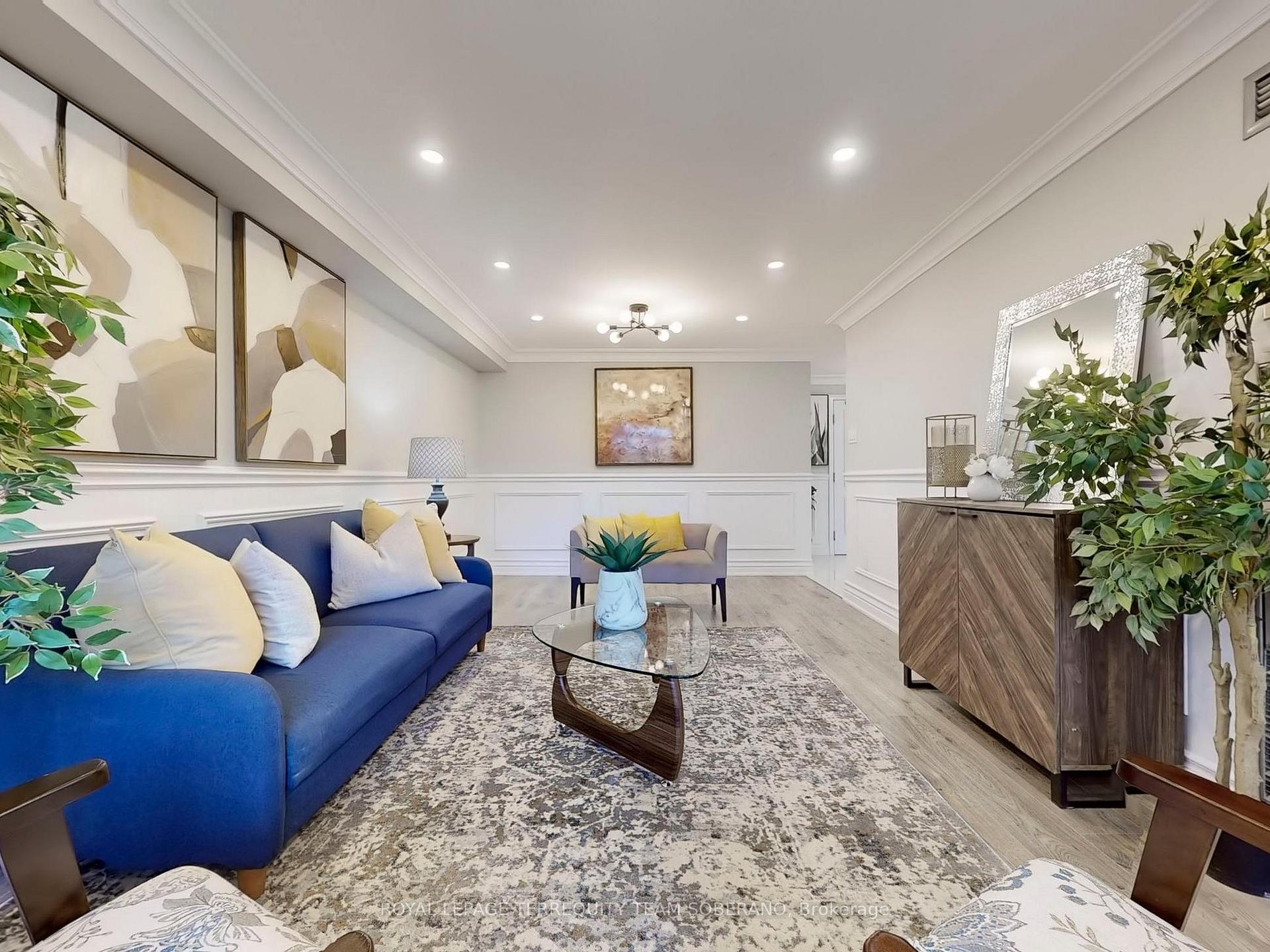 Photo 15 of Unit 312, 7 Townsgate Drive, Vaughan, Crestwood-Springfarm-Yorkhill — HOMEH