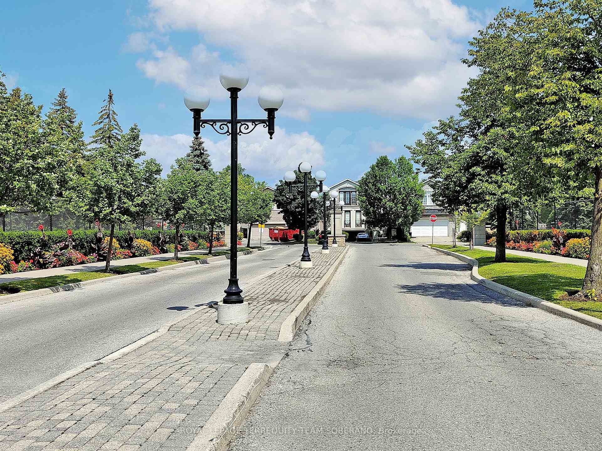 Photo 35 of Unit 312, 7 Townsgate Drive, Vaughan, Crestwood-Springfarm-Yorkhill — HOMEH
