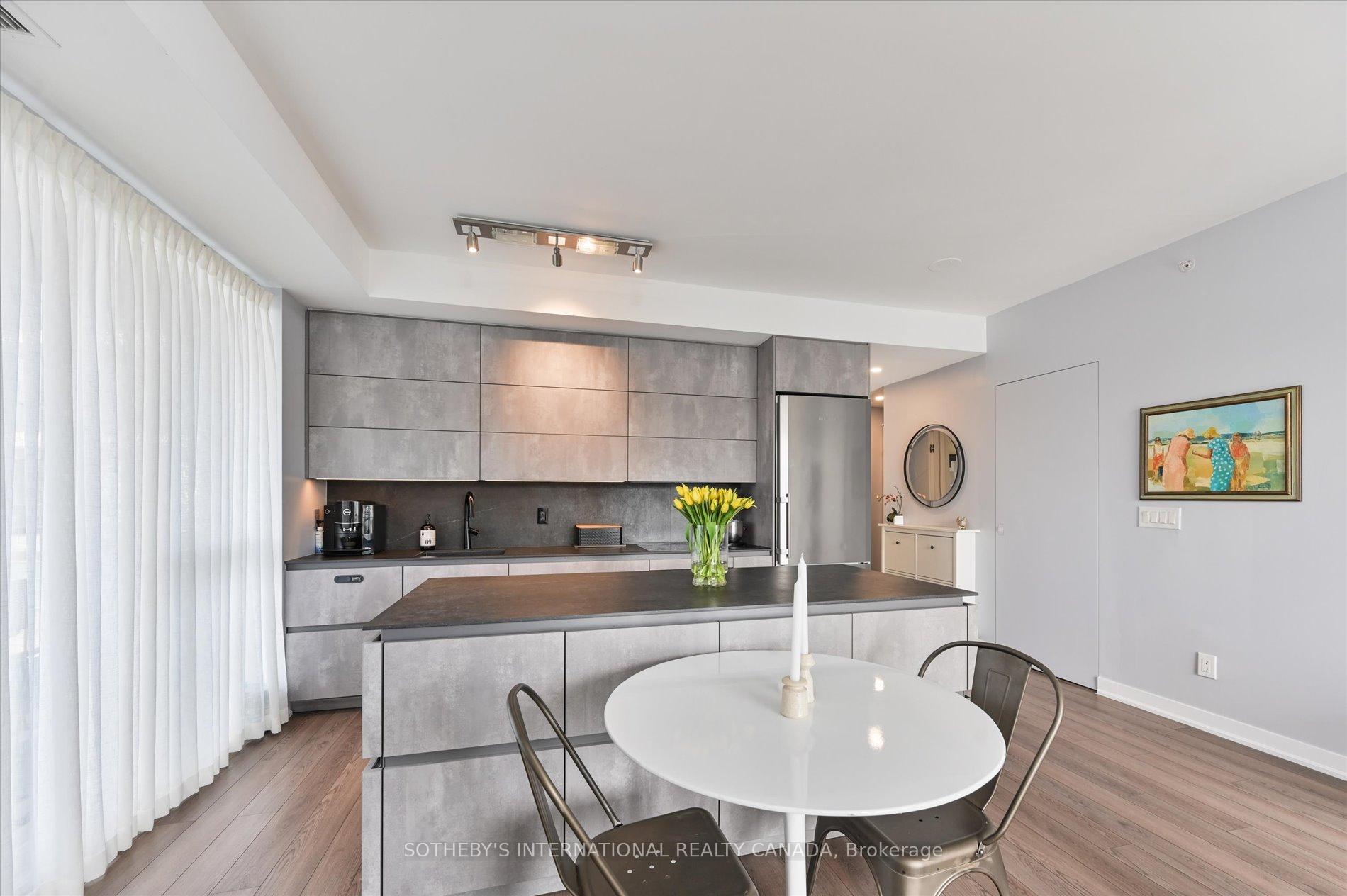 Photo 4 of Unit 408, 60 Berwick Avenue, Toronto, Yonge-Eglinton — HOMEH