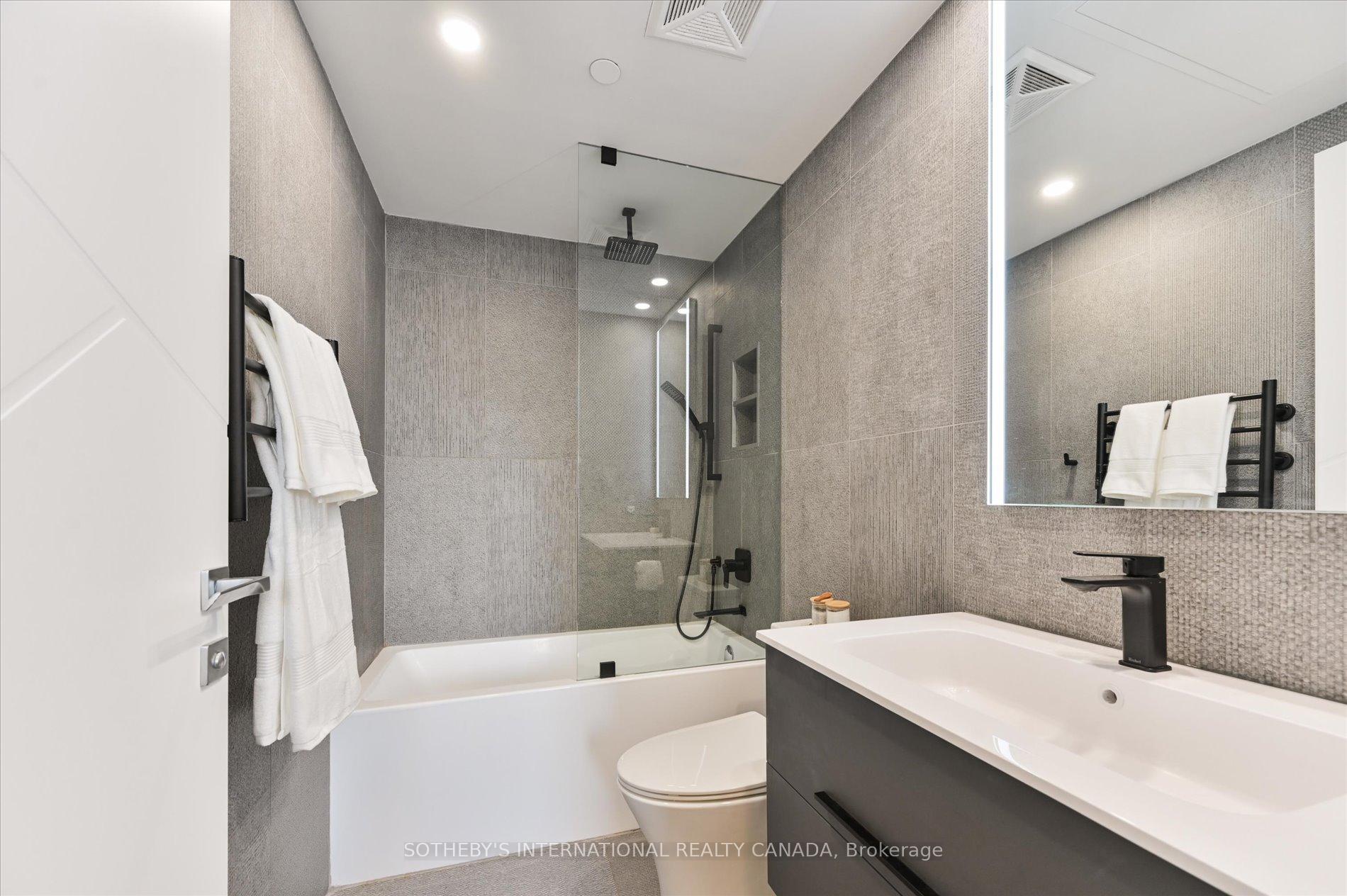 Photo 7 of Unit 408, 60 Berwick Avenue, Toronto, Yonge-Eglinton — HOMEH