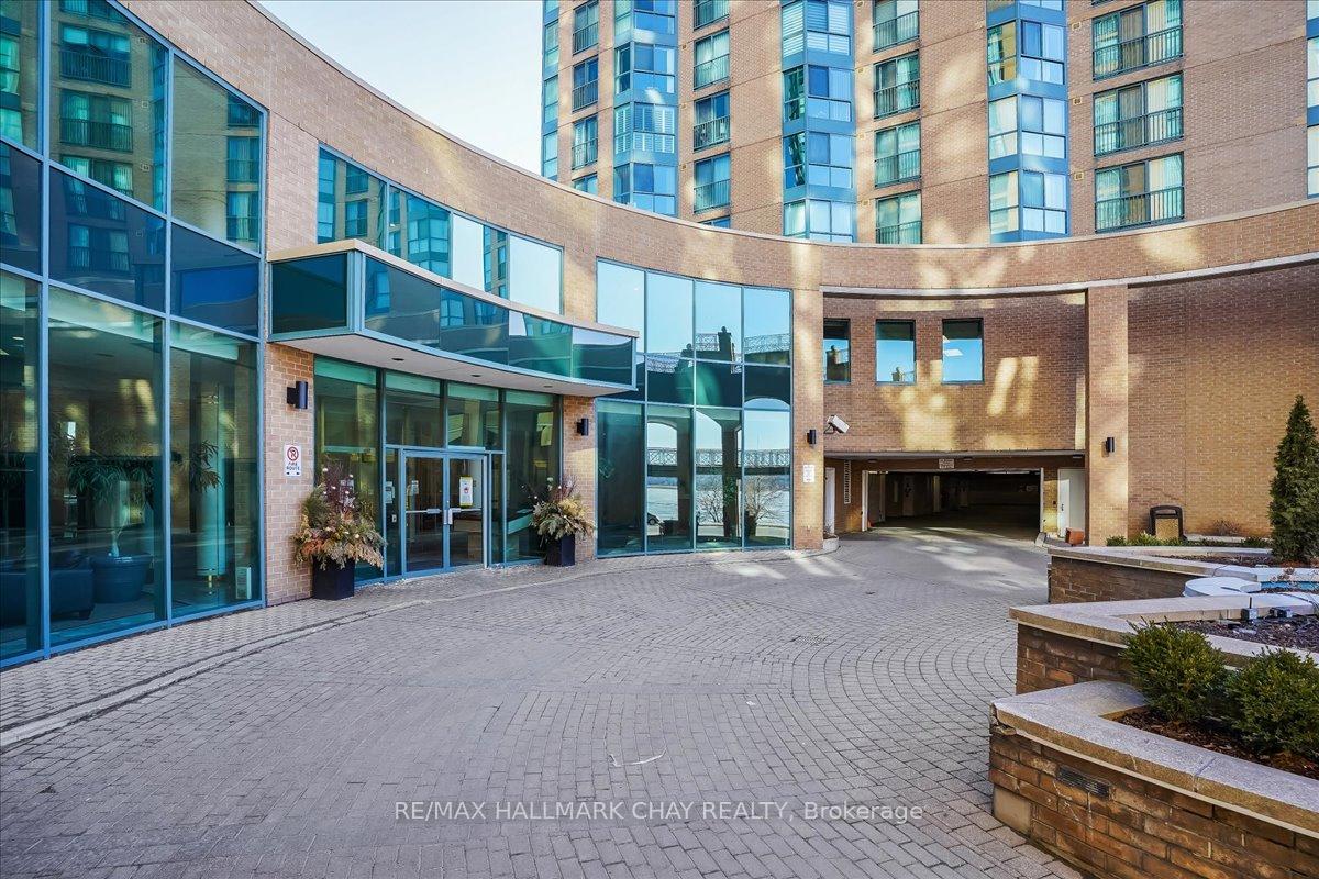 Photo 6 of Unit 805, 140 Dunlop Street E, Barrie, City Centre — HOMEH