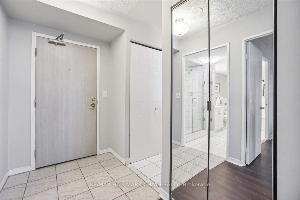 Photo 8 of Unit 805, 140 Dunlop Street E, Barrie, City Centre — HOMEH