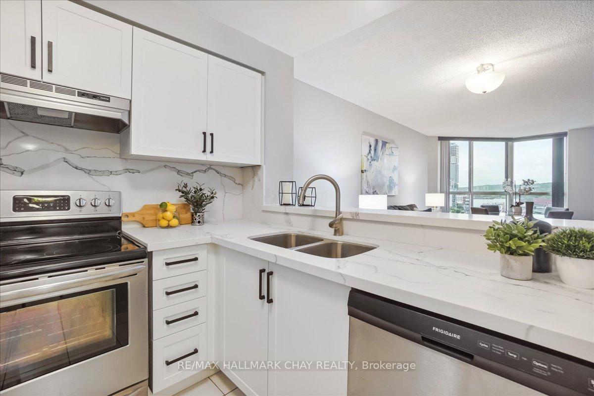 Photo 37 of Unit 805, 140 Dunlop Street E, Barrie, City Centre — HOMEH